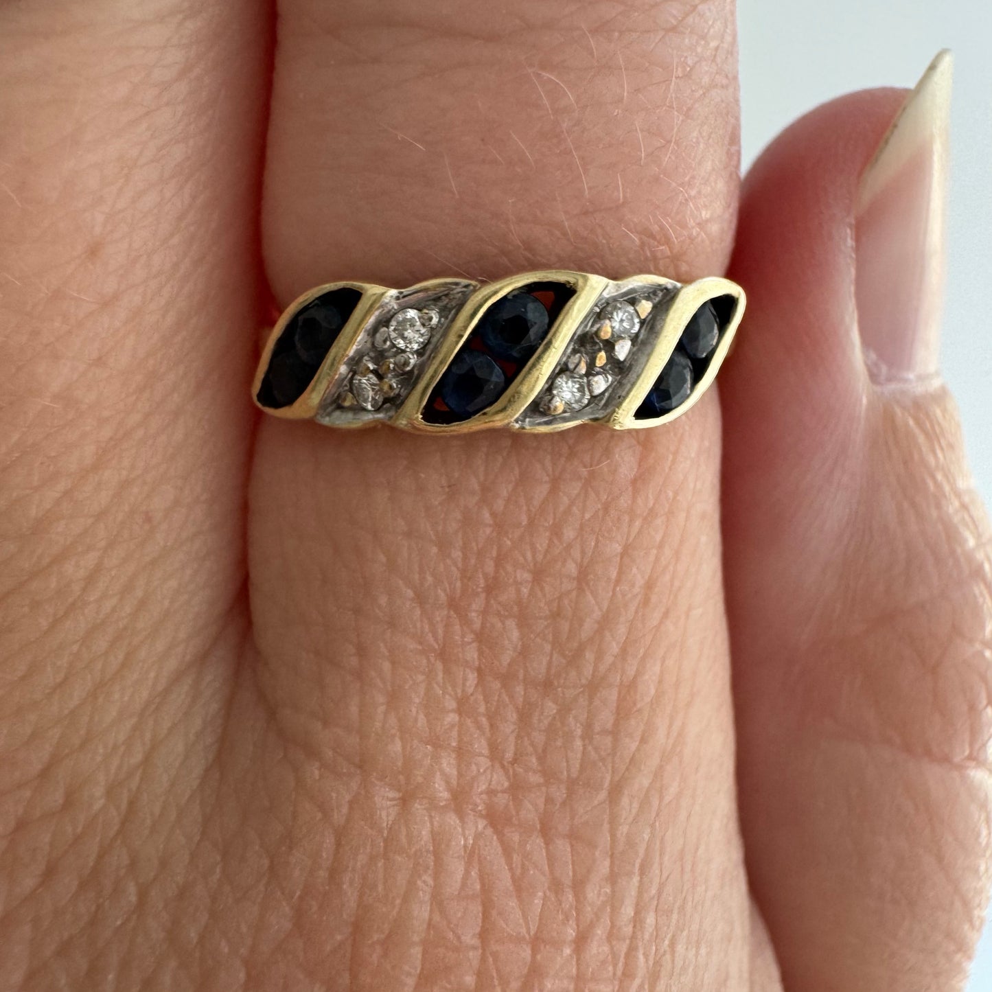 V I N T A G E // in the waves / 14k sapphire and diamond stacking band / size 5.75