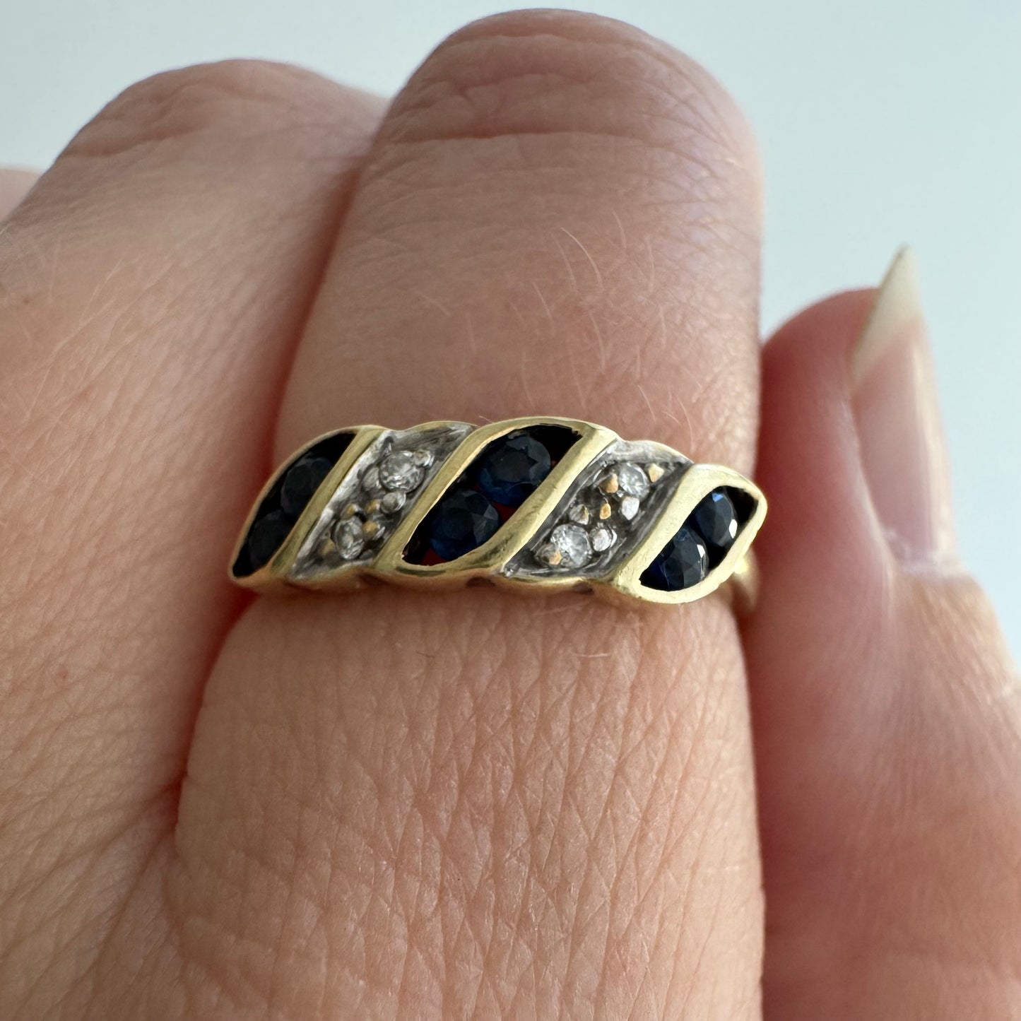 V I N T A G E // in the waves / 14k sapphire and diamond stacking band / size 5.75