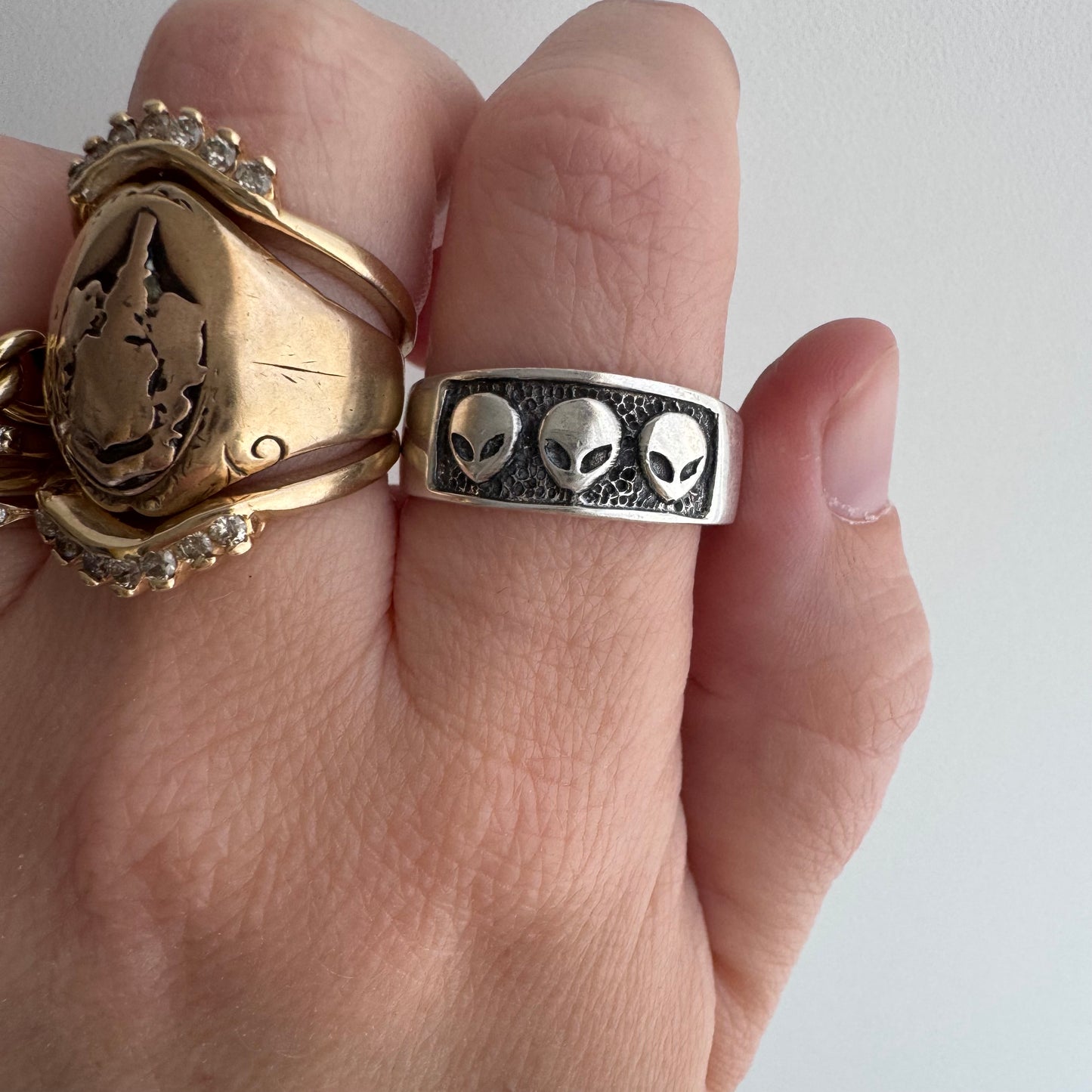 E S T A T E // new old stock bands / sterling silver alien trilogy tapered wide bands