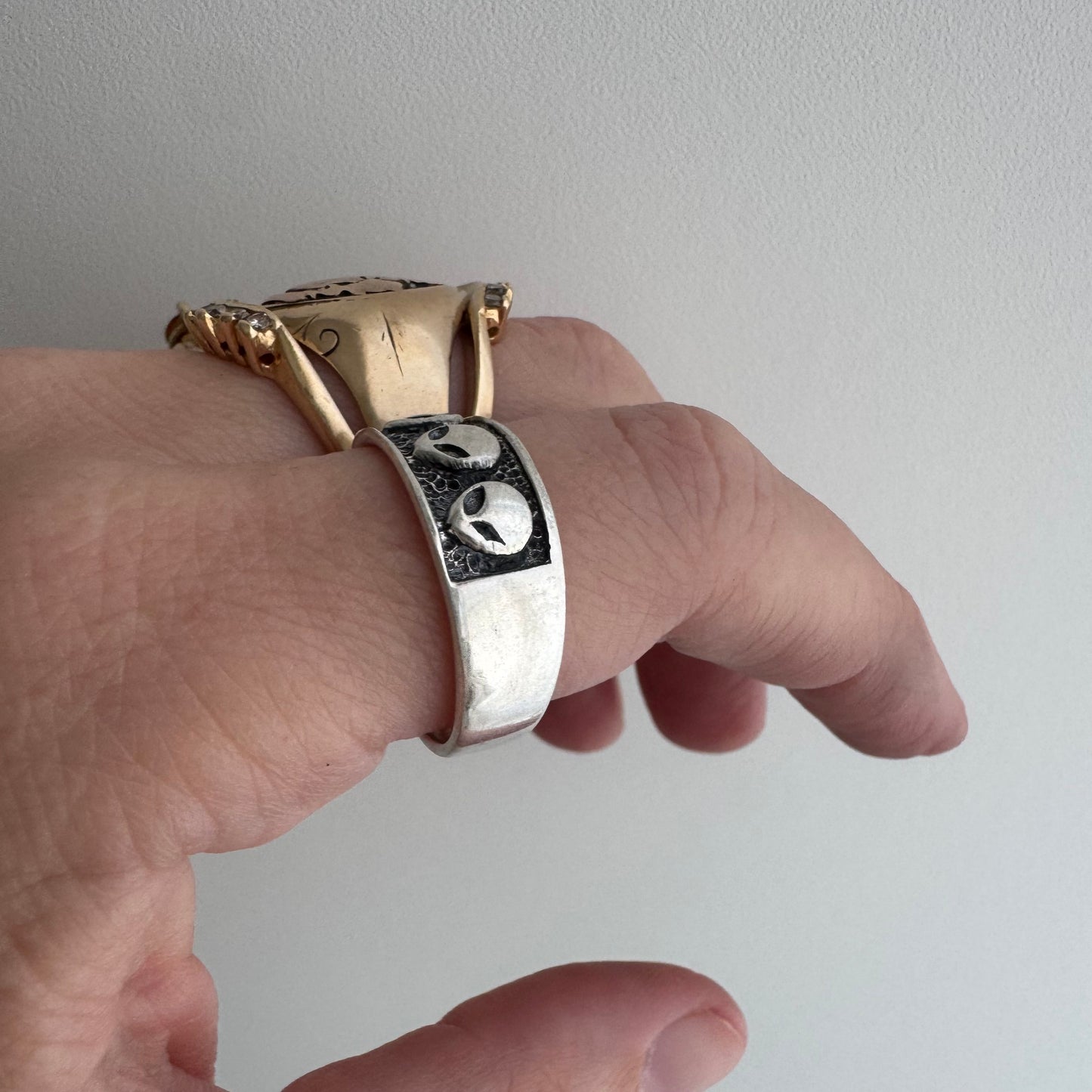 E S T A T E // new old stock bands / sterling silver alien trilogy tapered wide bands