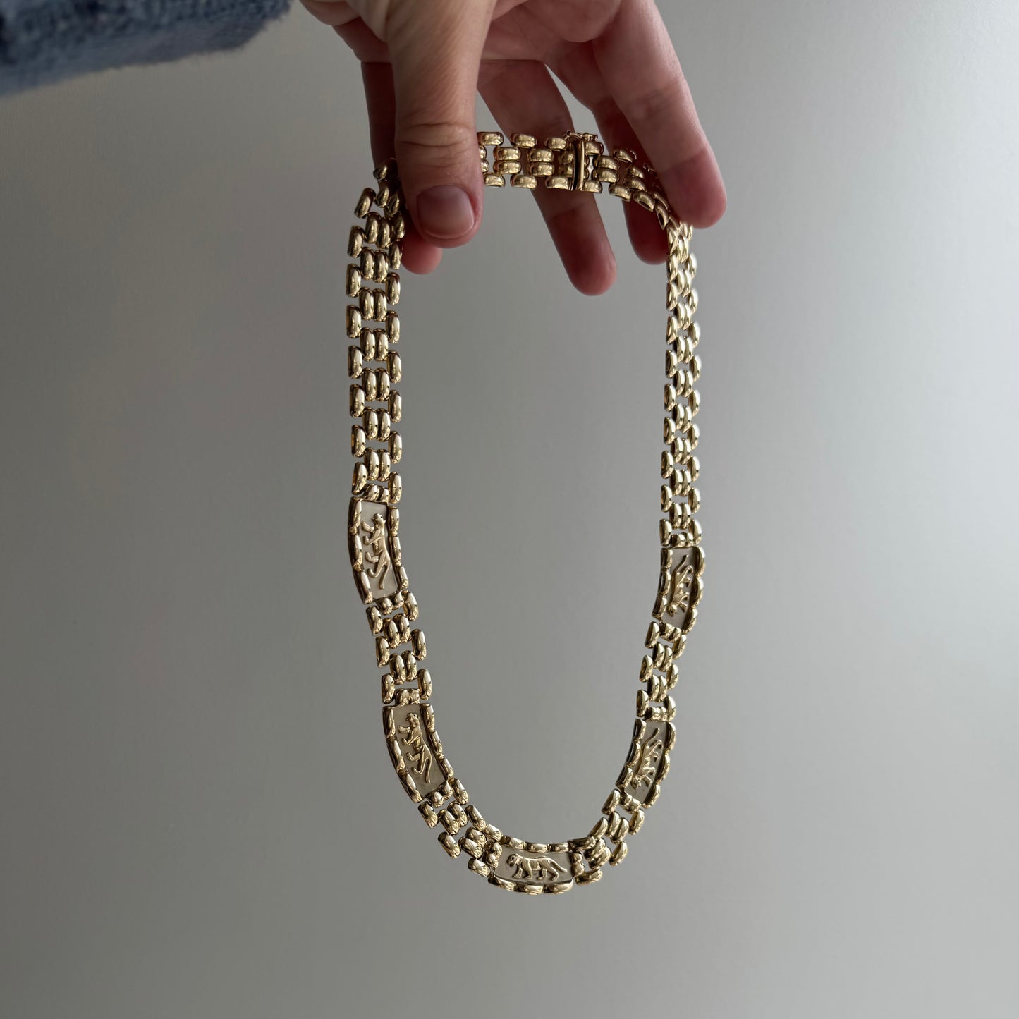 V I N T A G E // gentle strength / 14k panther link panther panel necklace / 18.25", 56.7g