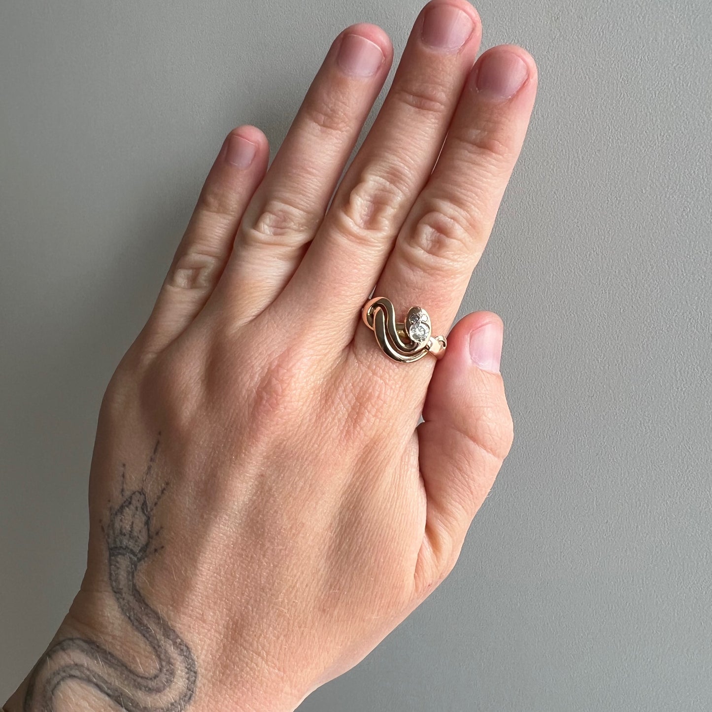 A N T I Q U E // of stardust and snakes / 14k rosy gold and diamonds / size 7.5