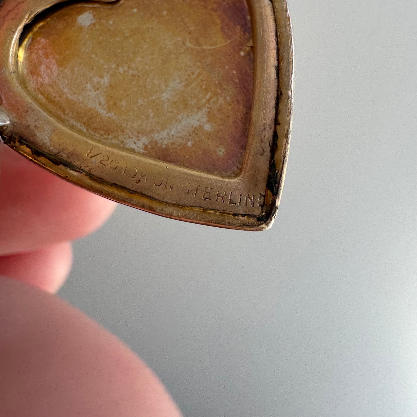 V I N T A G E // retro forget me not / 1940s 10k GF over sterling silver heart locket / a pendant