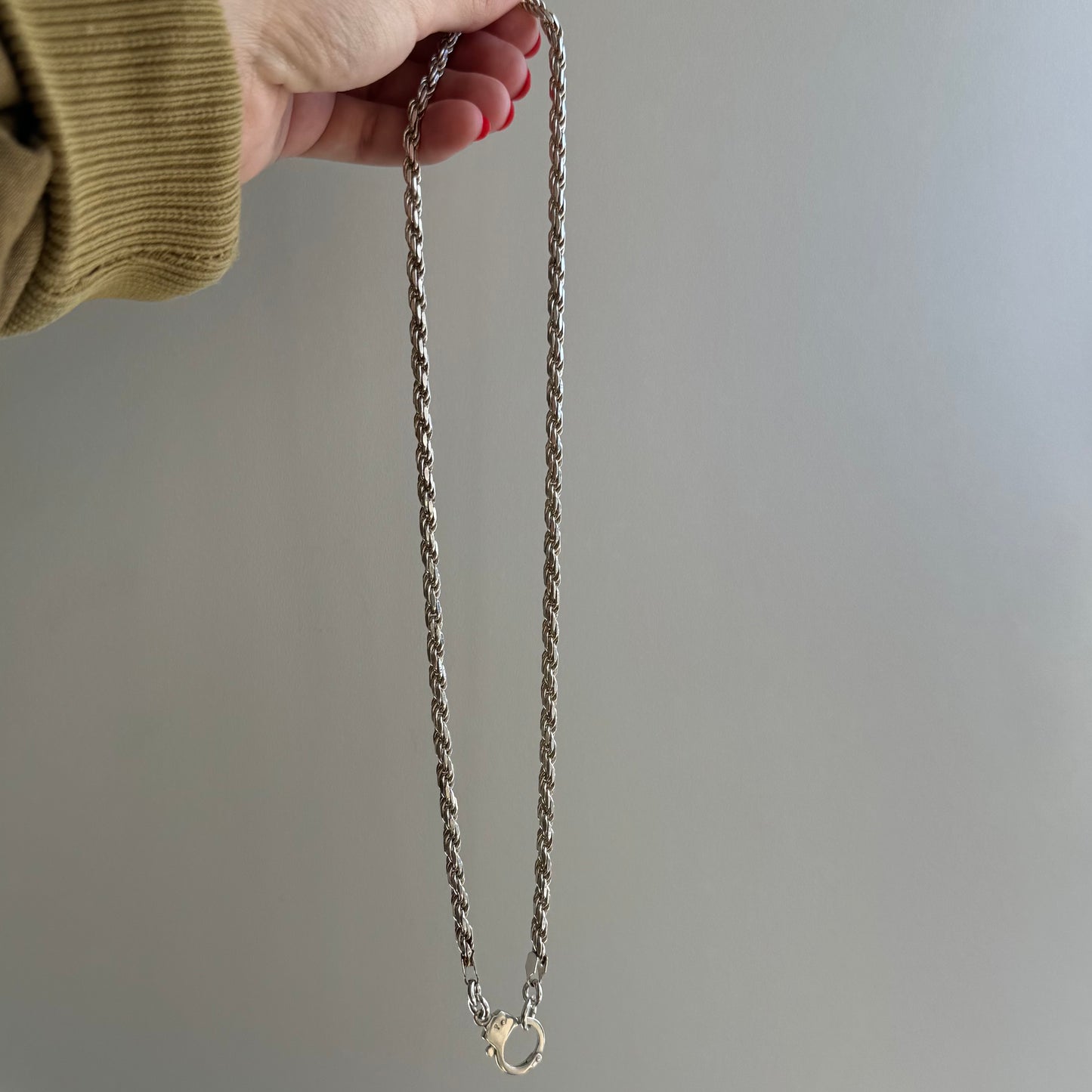 reimagined V I N T A G E // a solid rope / handcuff clasp / sterling silver rope chain  / 21", 35.5g