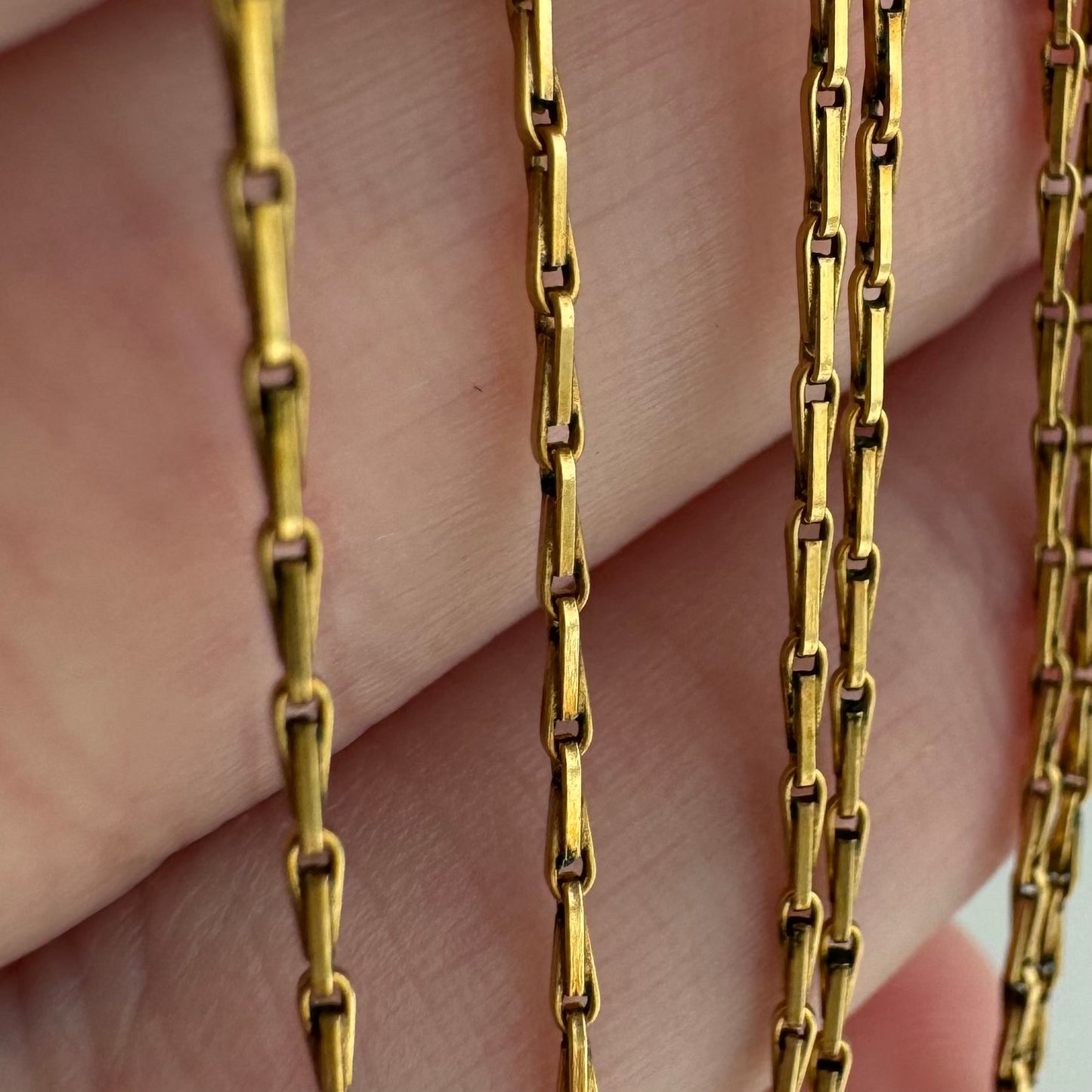 V I N T A G E // long links / 14k yellow gold dainty fetter bar link chain / 17.75", 2.2g