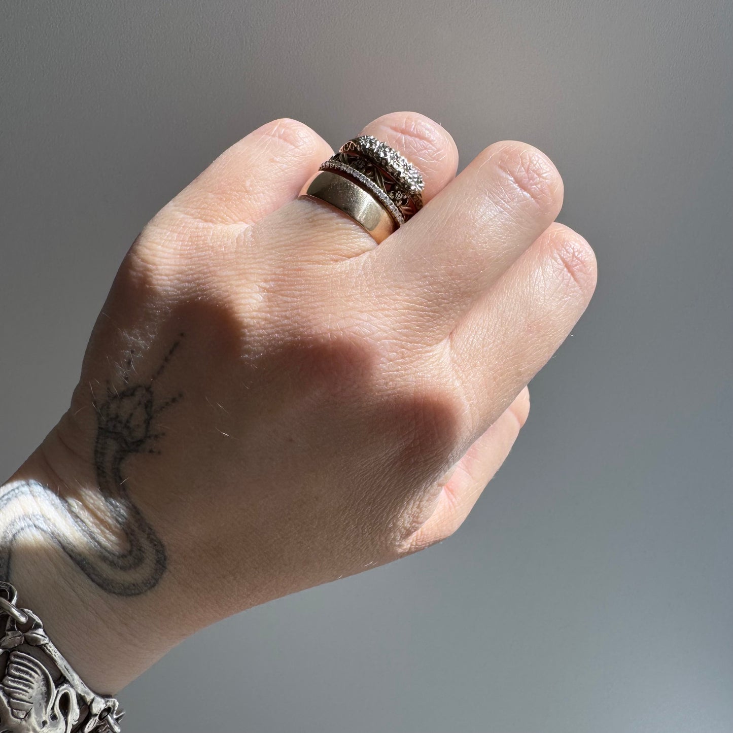 V I N T A G E // five stars / 9k and organic starburst diamond half eternity band / size 6+