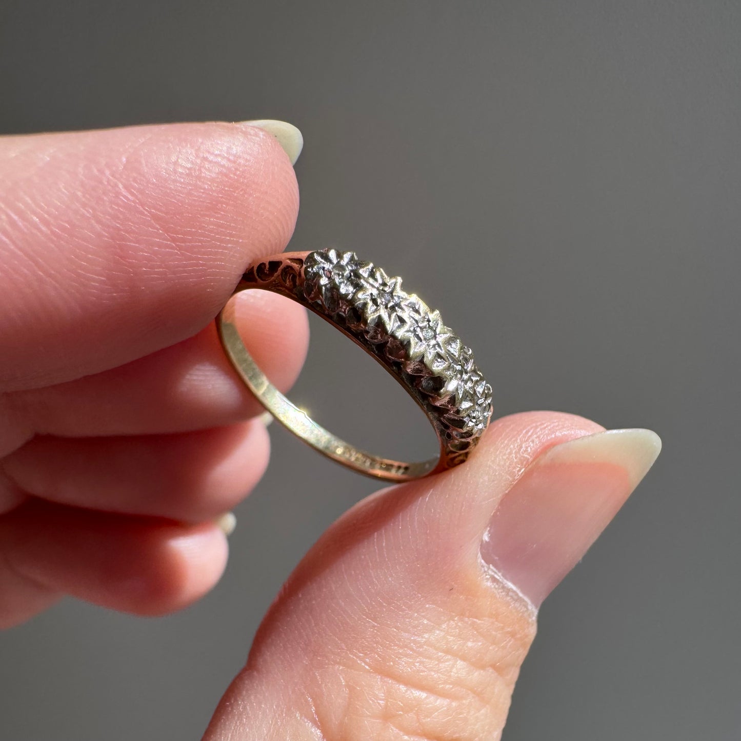 V I N T A G E // five stars / 9k and organic starburst diamond half eternity band / size 6+