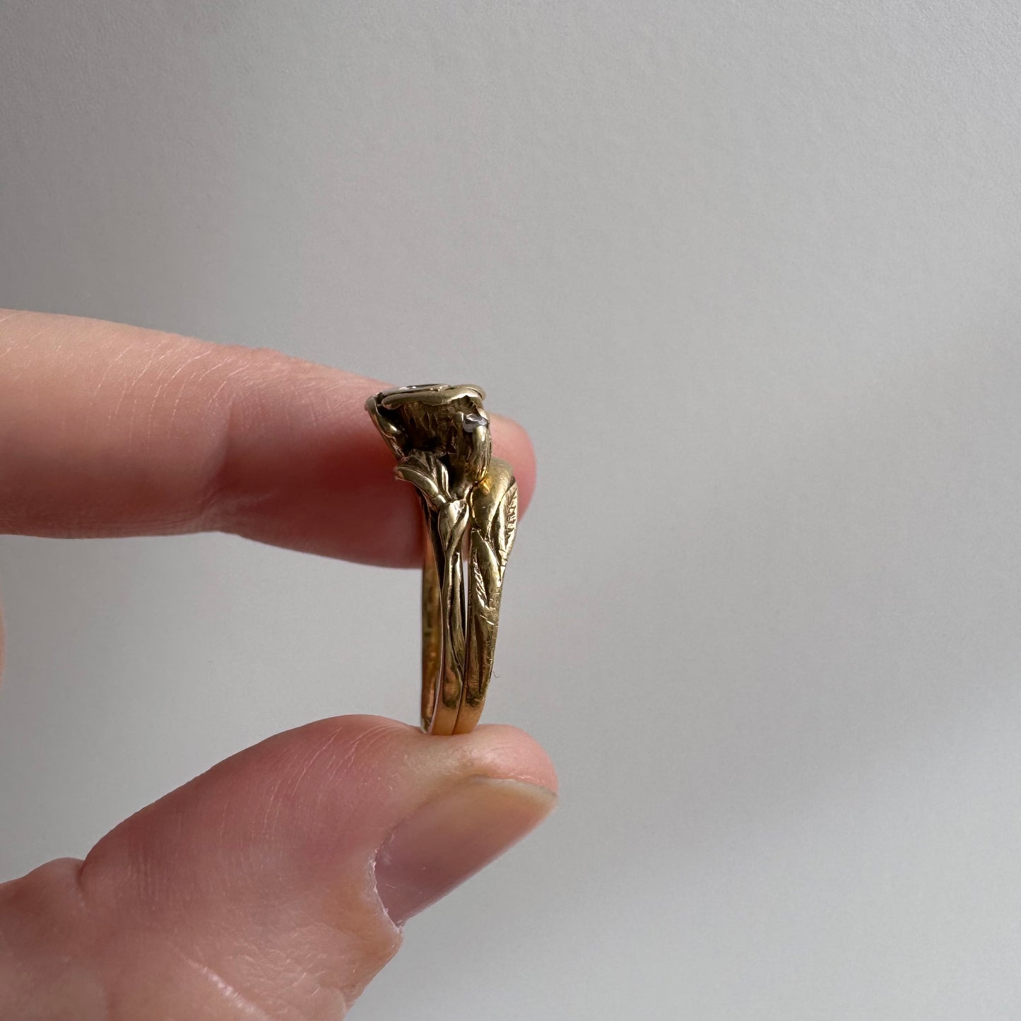 V I N T A G E // blooming love / 14k art nouveau inspired floral wedding set / size 5.25