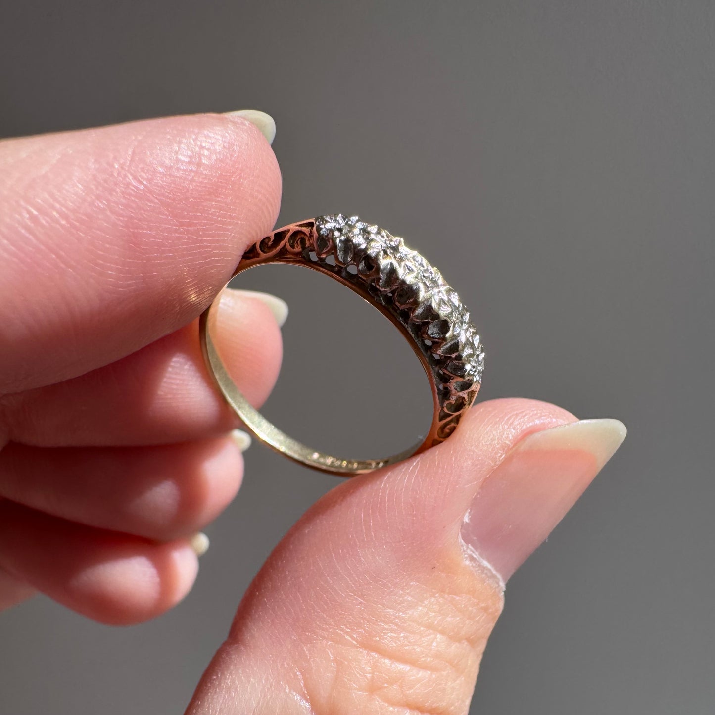 V I N T A G E // five stars / 9k and organic starburst diamond half eternity band / size 6+