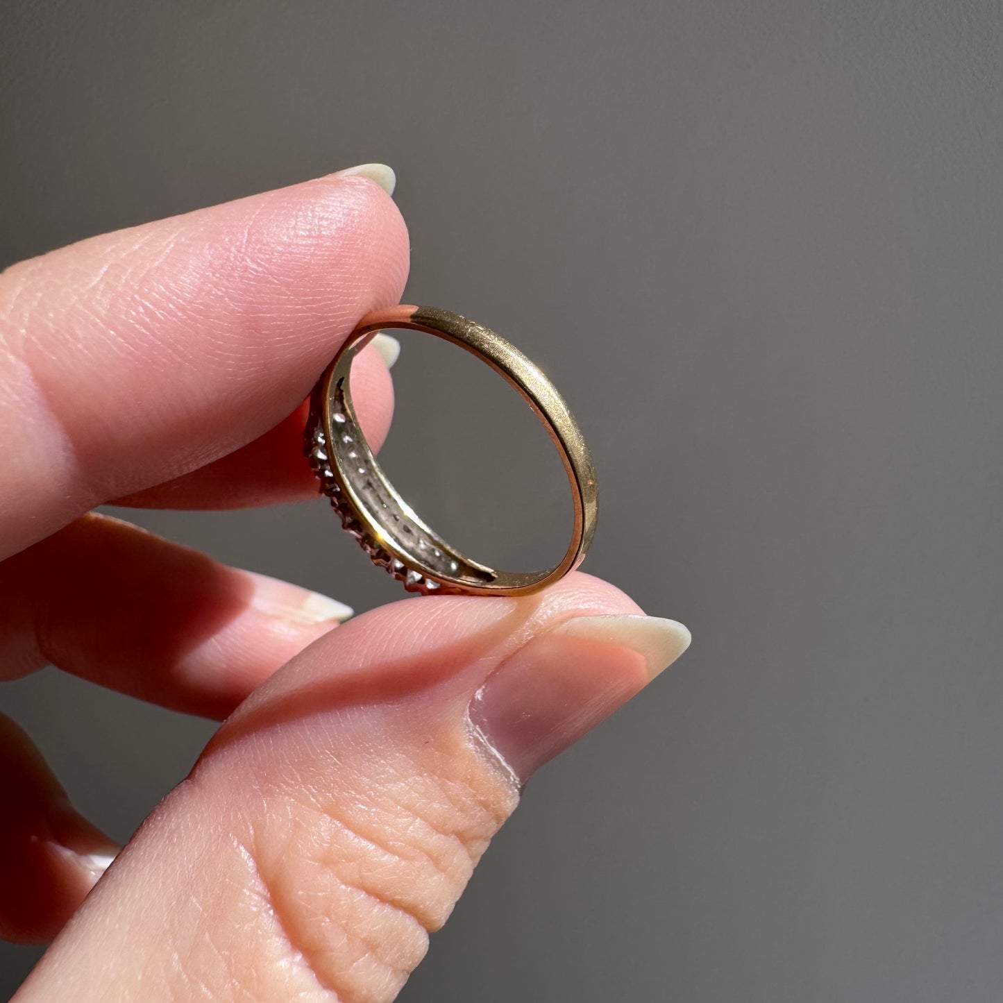 V I N T A G E // five stars / 9k and organic starburst diamond half eternity band / size 6+