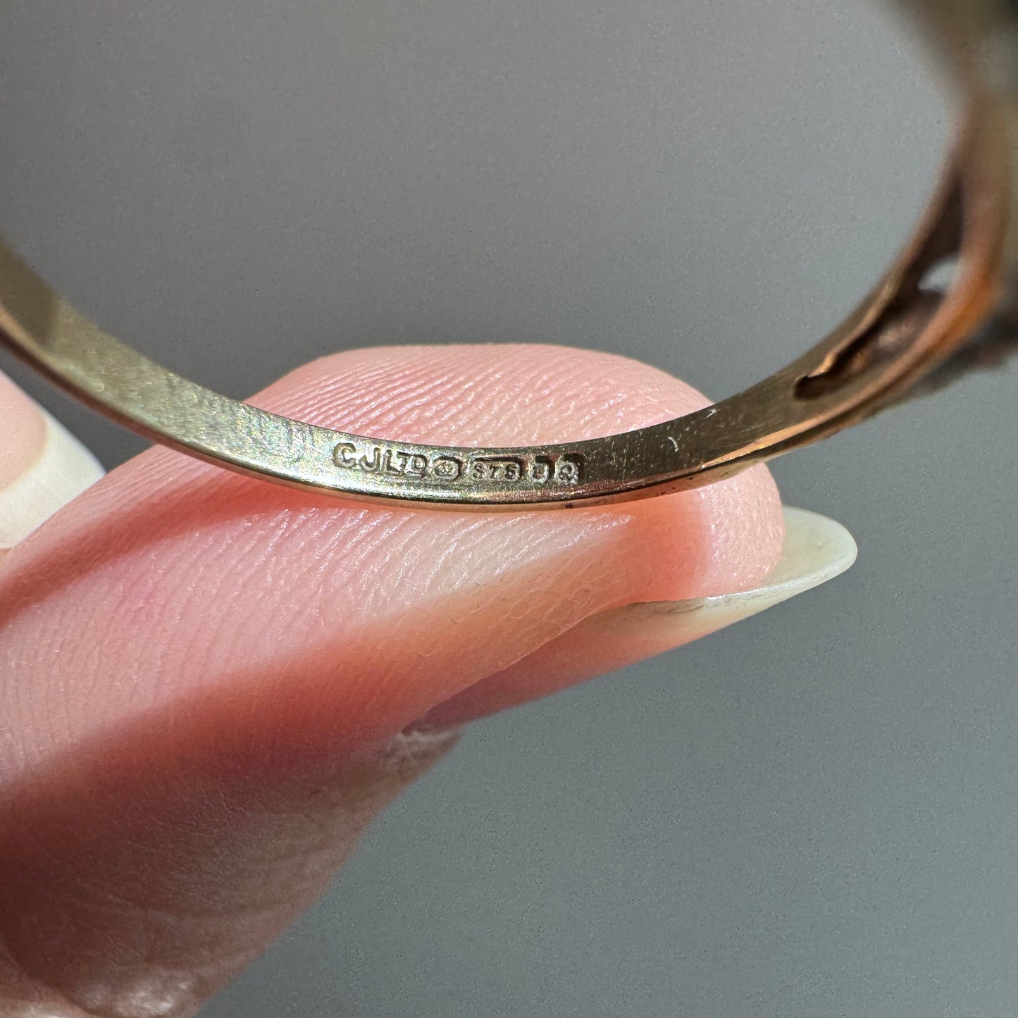 V I N T A G E // five stars / 9k and organic starburst diamond half eternity band / size 6+