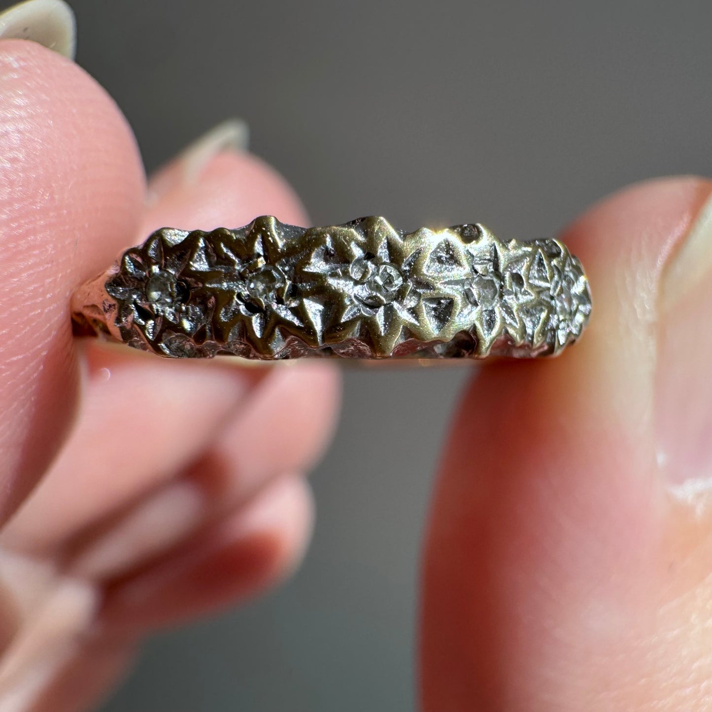 V I N T A G E // five stars / 9k and organic starburst diamond half eternity band / size 6+