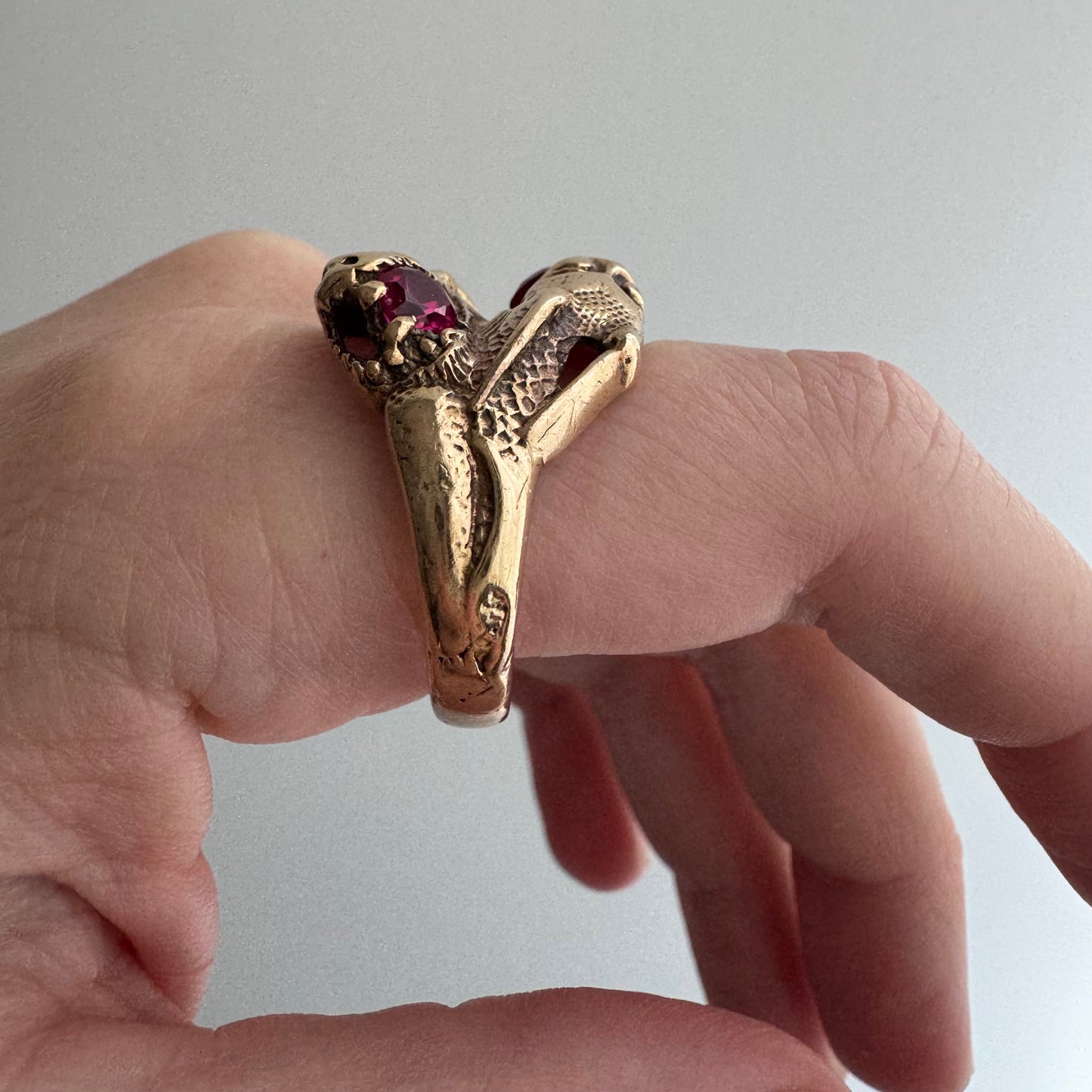 V I N T A G E // double dragon / 10k yellow gold dragon bypass ring with synthetic rubies / size 10.75