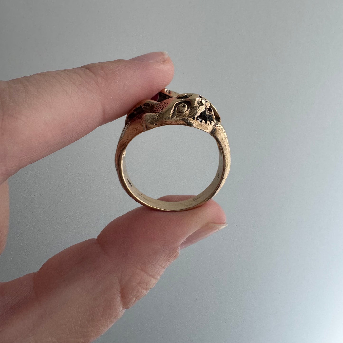 V I N T A G E // double dragon / 10k yellow gold dragon bypass ring with synthetic rubies / size 10.75