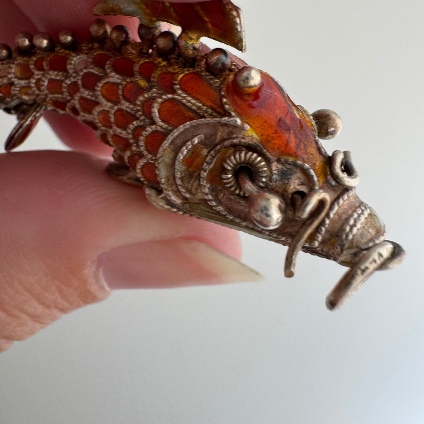 V I N T A G E // lucky catch / silver and enamel articulated fish  / a pendant