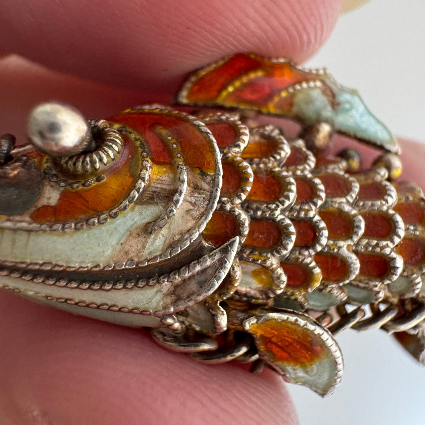 V I N T A G E // lucky catch / silver and enamel articulated fish  / a pendant