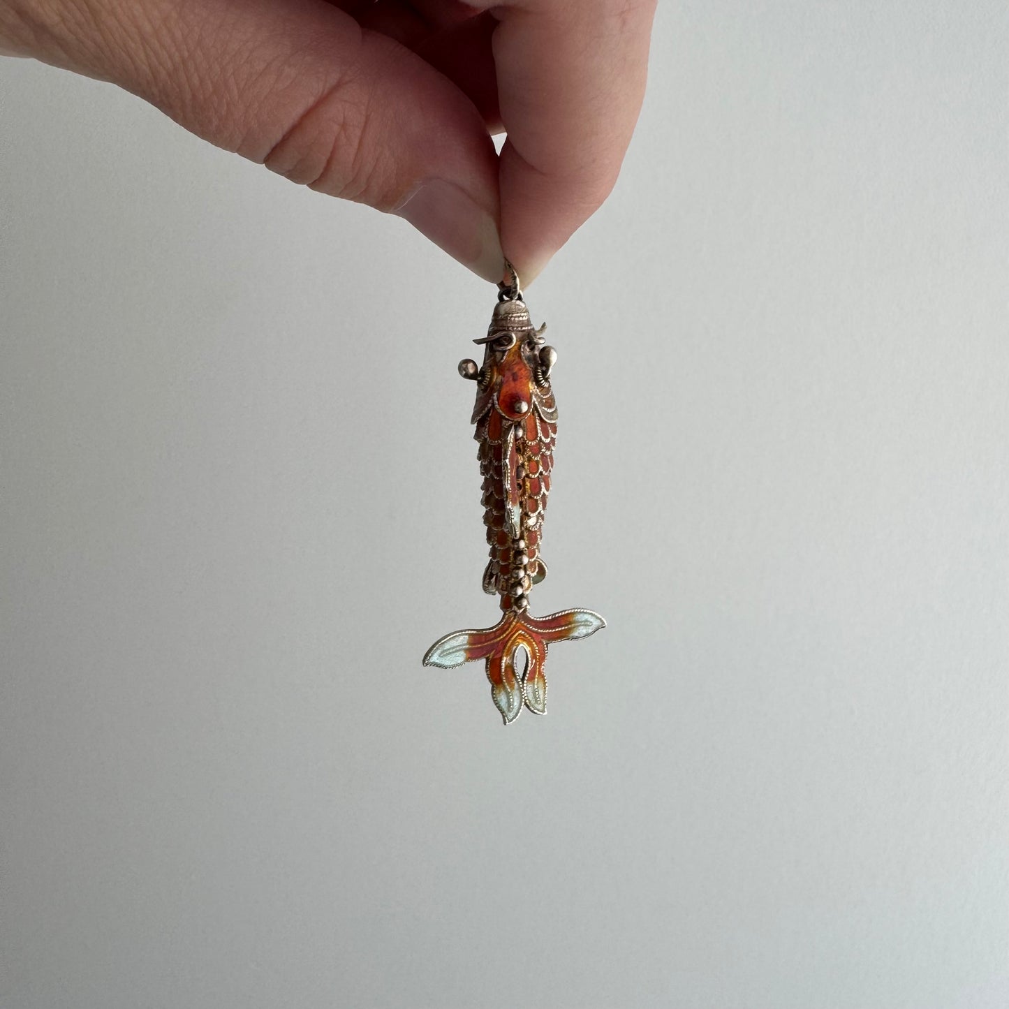 V I N T A G E // lucky catch / silver and enamel articulated fish  / a pendant