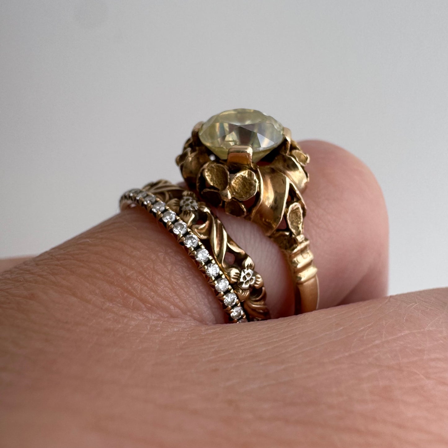 V I N T A G E // nouveau blooms / 14k 1930s floral solitaire mounting with green quartz / size 8