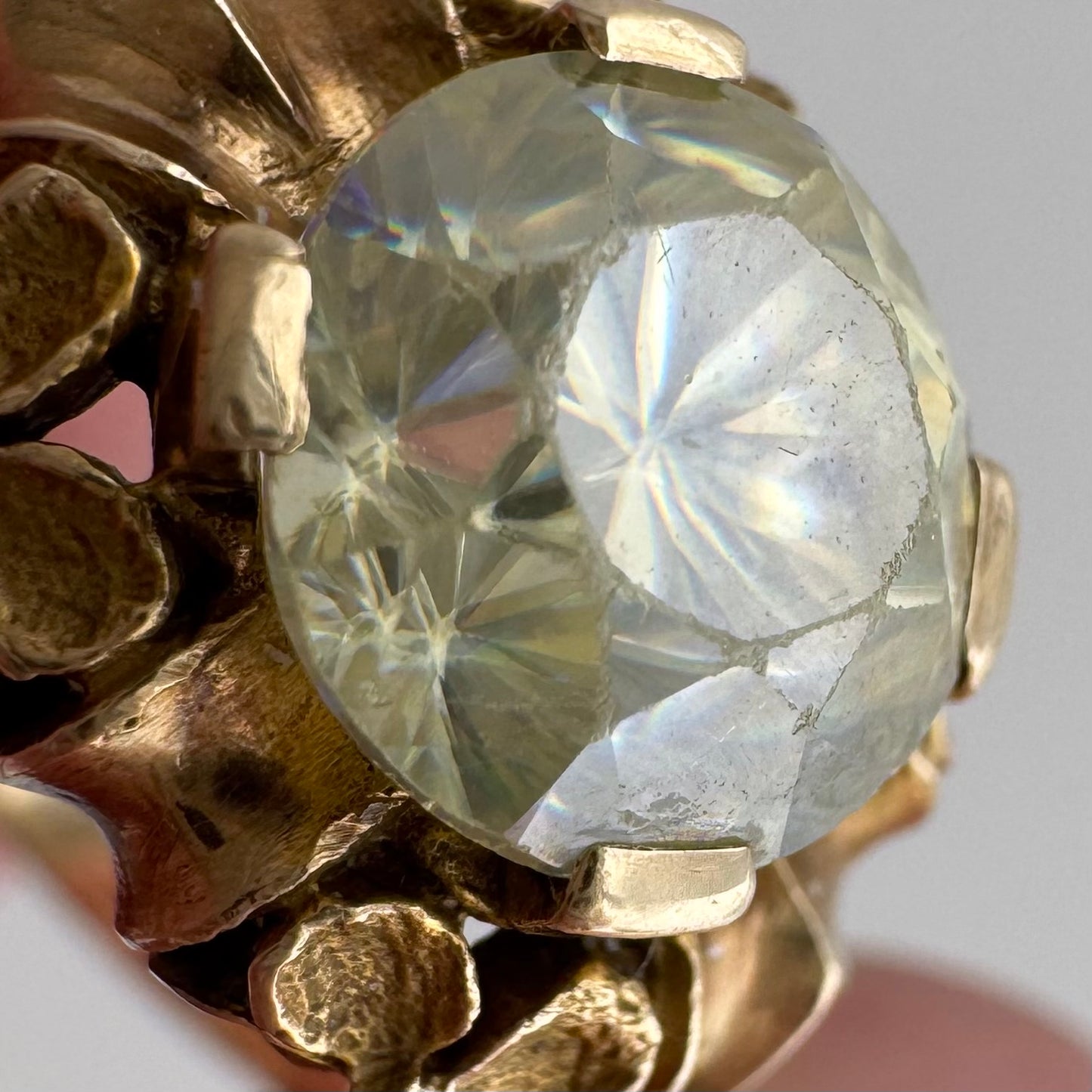 V I N T A G E // nouveau blooms / 14k 1930s floral solitaire mounting with green quartz / size 8