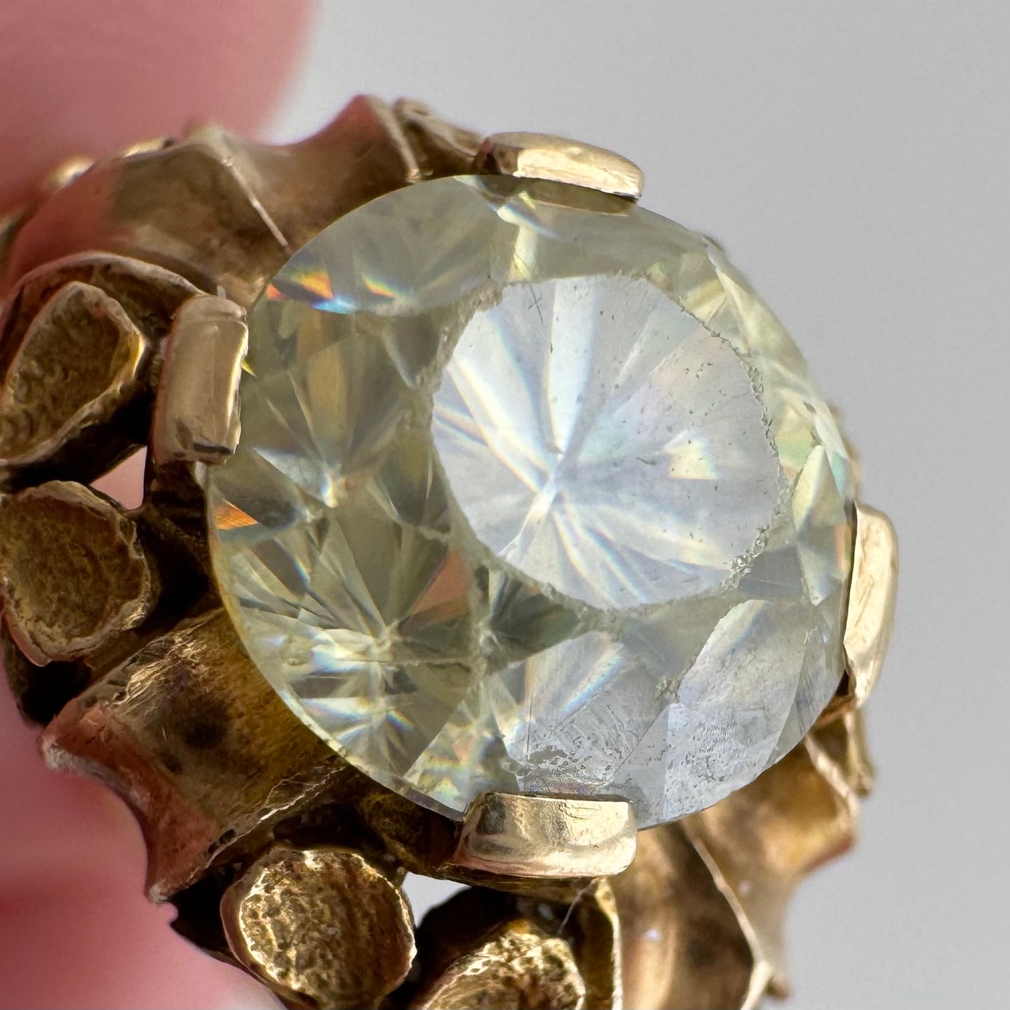 V I N T A G E // nouveau blooms / 14k 1930s floral solitaire mounting with green quartz / size 8