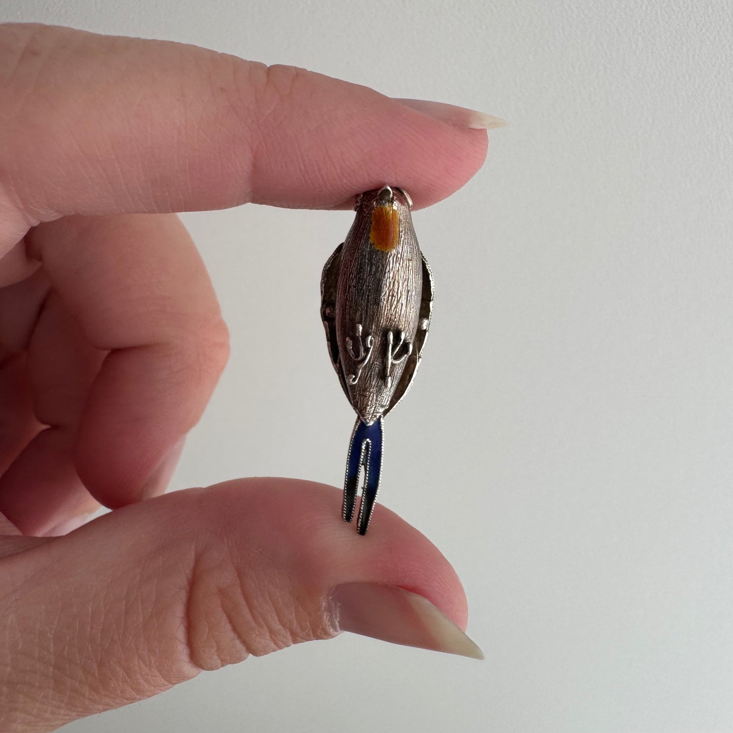 V I N T A G E // winged determination / silver and cloisonne bird / a pendant