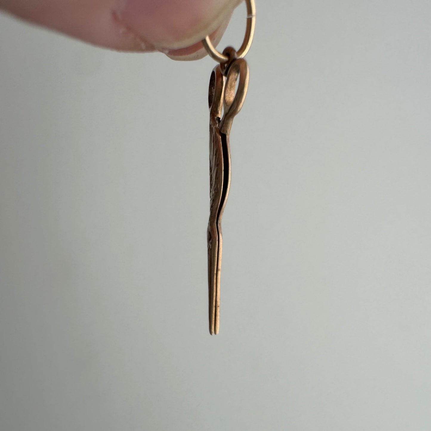 A N T I Q U E // stork origin story / 14k victorian era moving stork scissors / a charm or pendant