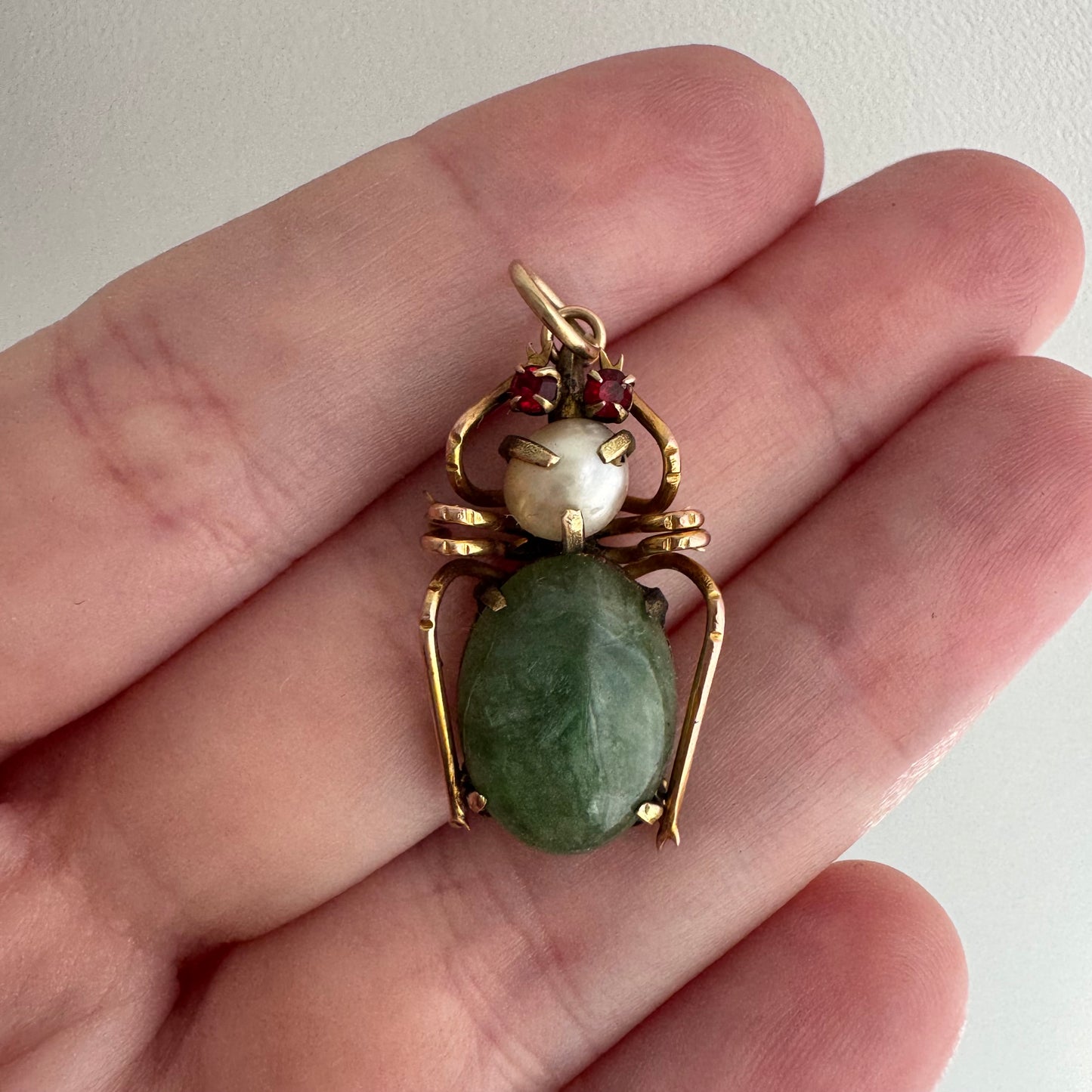 reimagined V I N T A G E // beetle cosplay / 9k 375 spider pendant / a brooch conversion