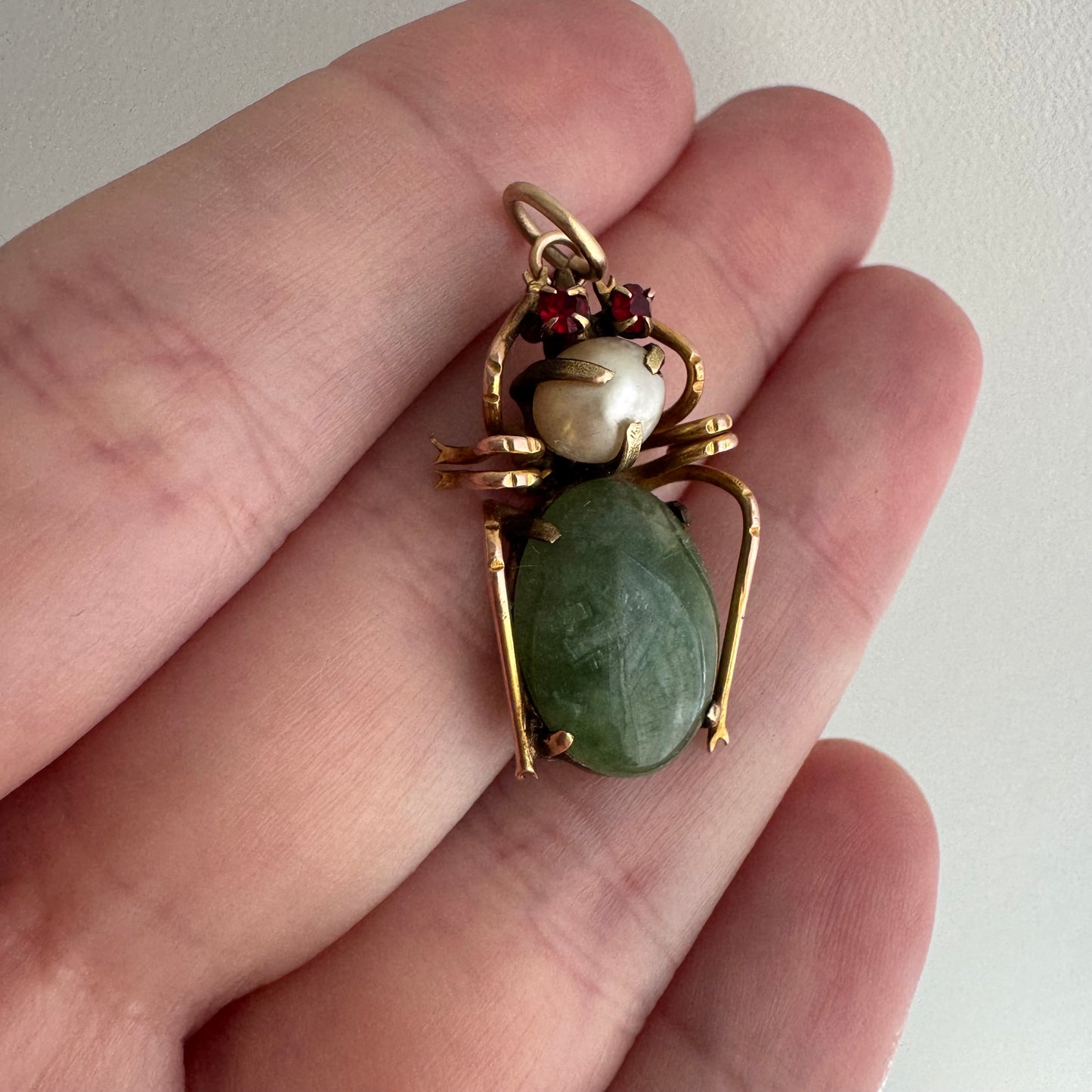 reimagined V I N T A G E // beetle cosplay / 9k 375 spider pendant / a brooch conversion