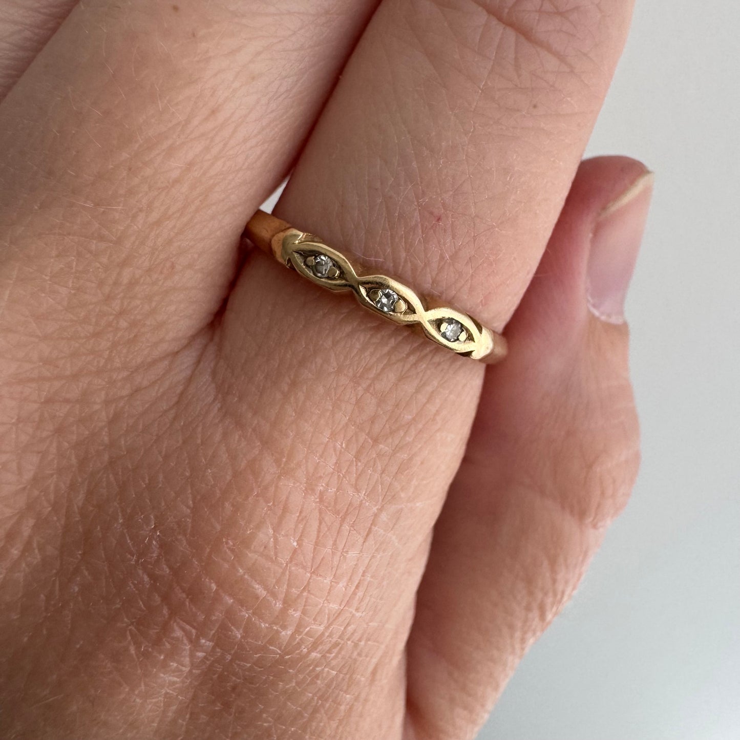 V I N T A G E // and your third eye / 14k and diamond east west navette eye diamond trilogy band / size 9