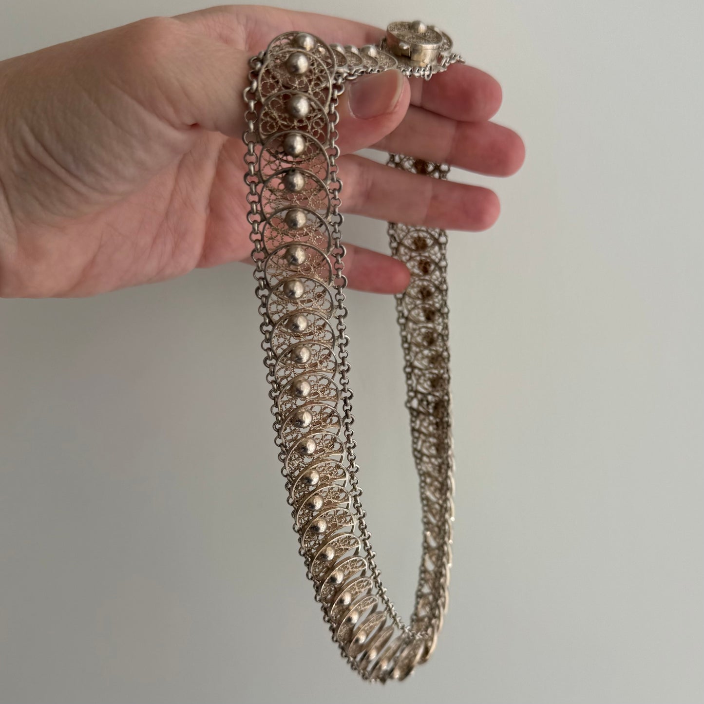 V I N T A G E // many many moons / eastern European 835 silver crescent moon filigree link flat chain necklace / 16.75", 54g
