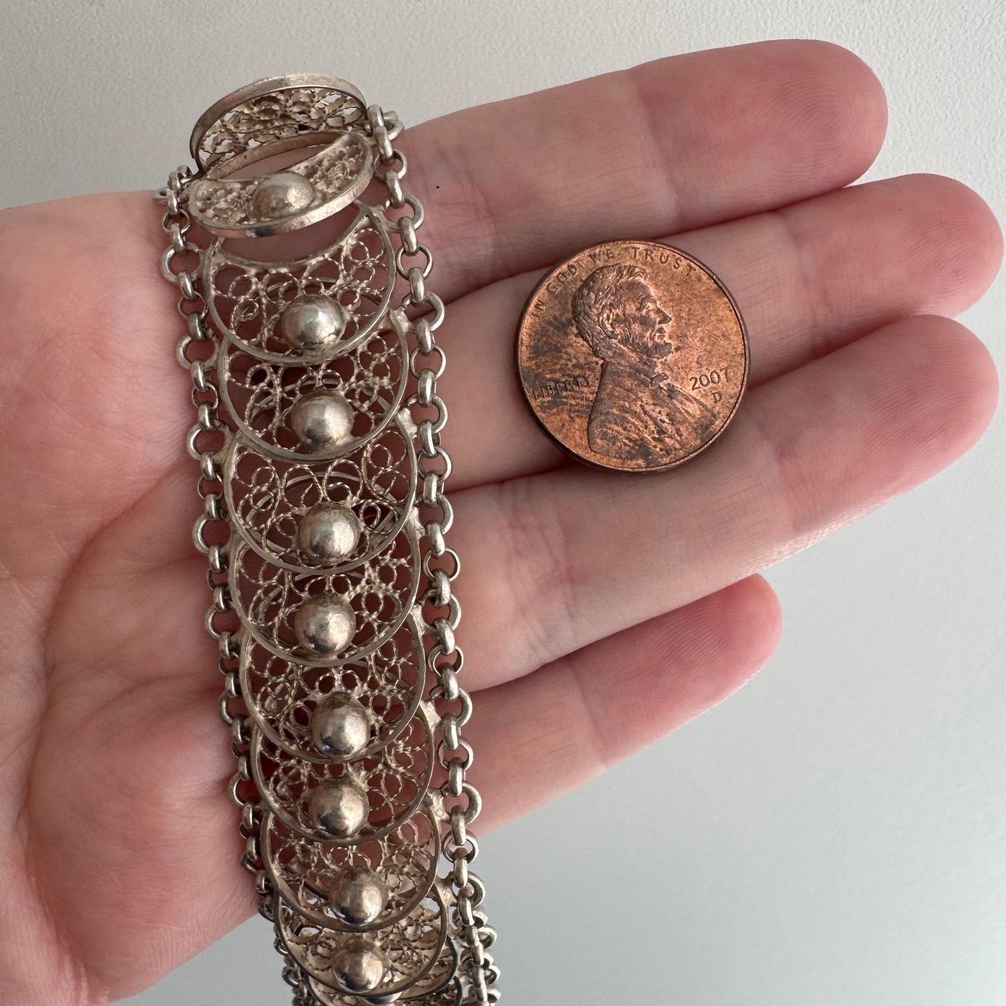 V I N T A G E // many many moons / eastern European 835 silver crescent moon filigree link flat chain necklace / 16.75", 54g