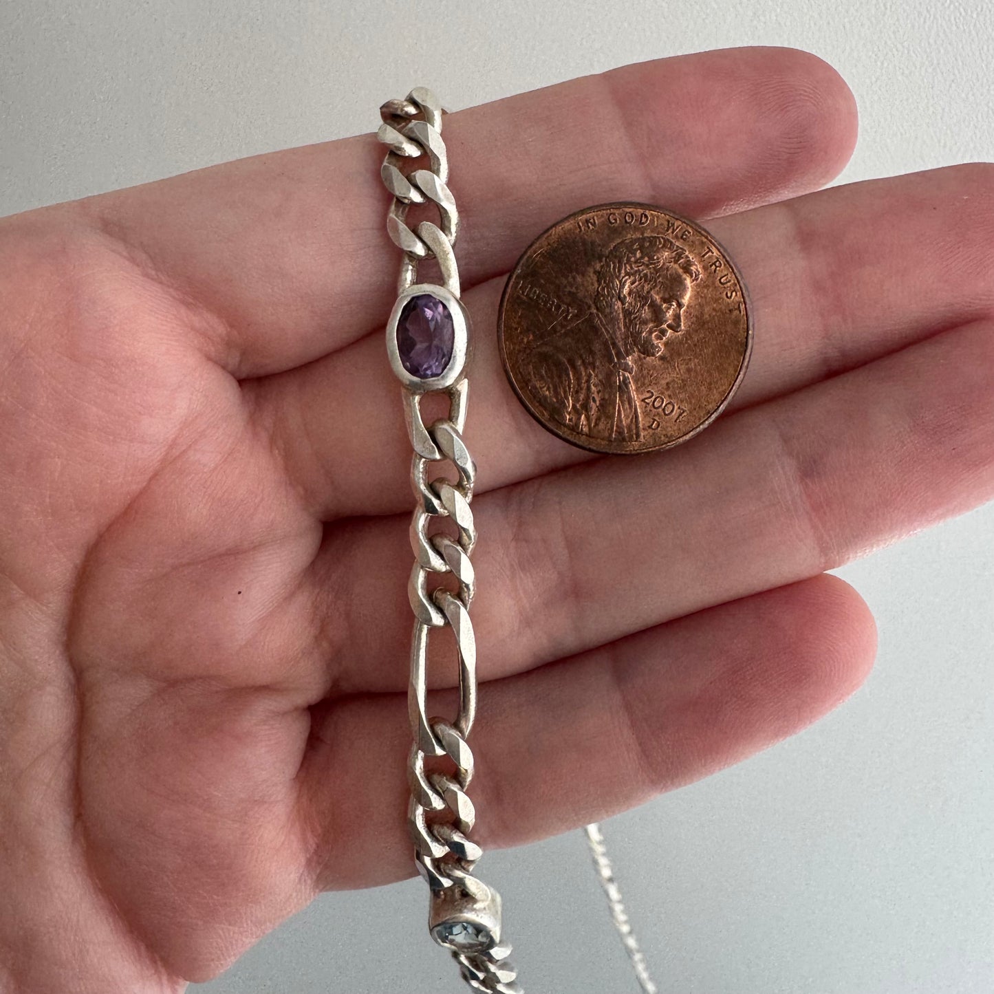 V I N T A G E // bezeled stations / Italy sterling silver figaro chain with topaz stations / 24", 31g