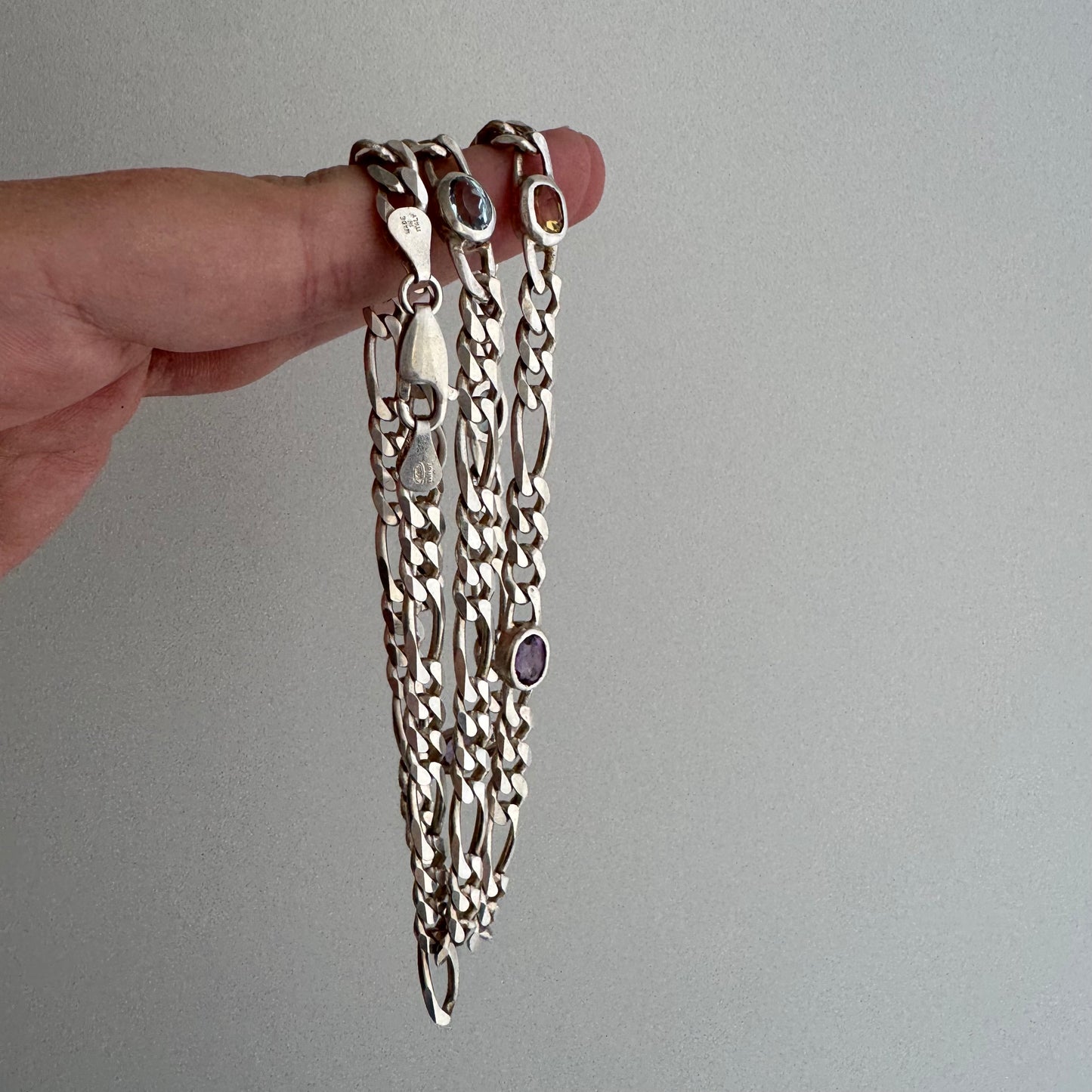 V I N T A G E // bezeled stations / Italy sterling silver figaro chain with topaz stations / 24", 31g
