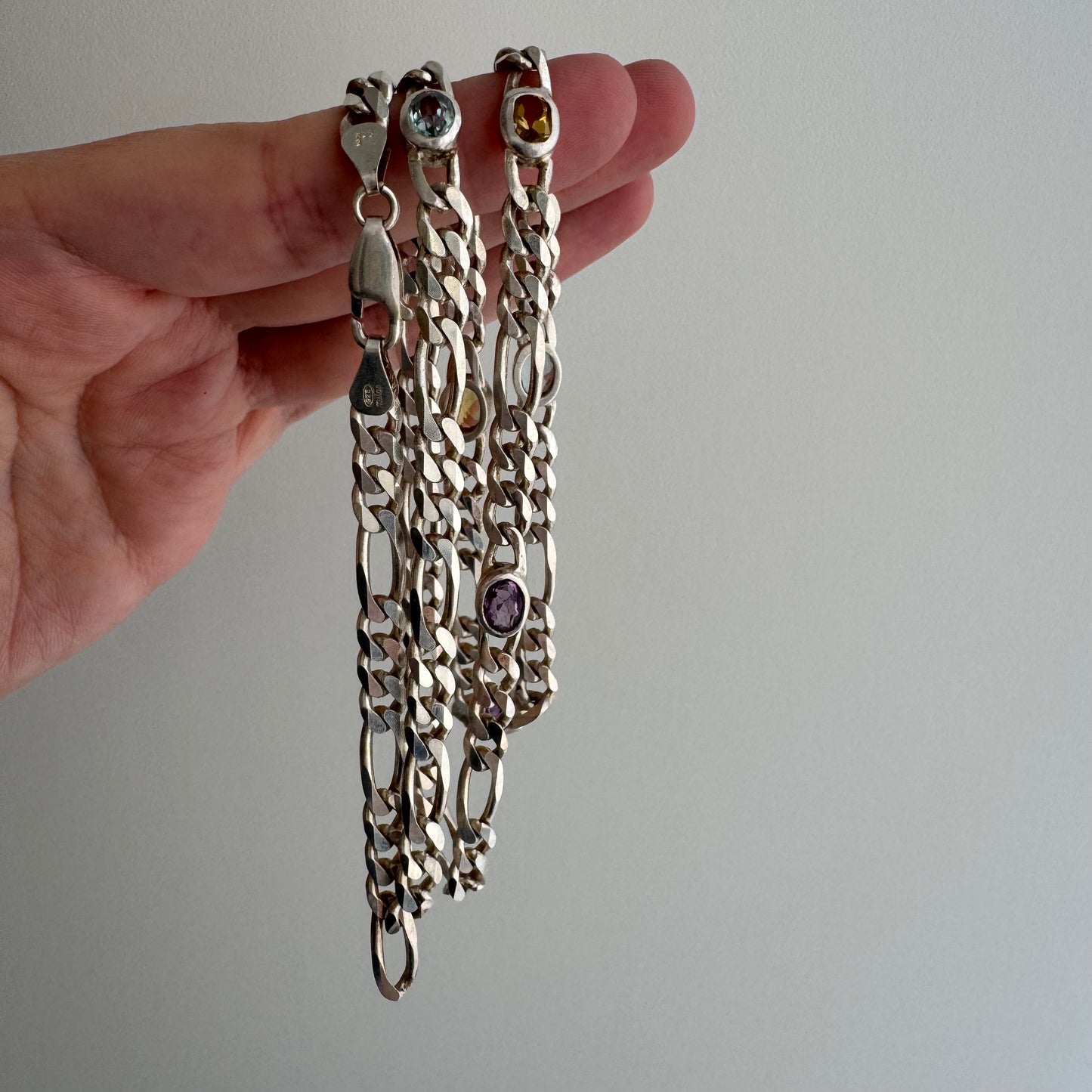 V I N T A G E // bezeled stations / Italy sterling silver figaro chain with topaz stations / 24", 31g