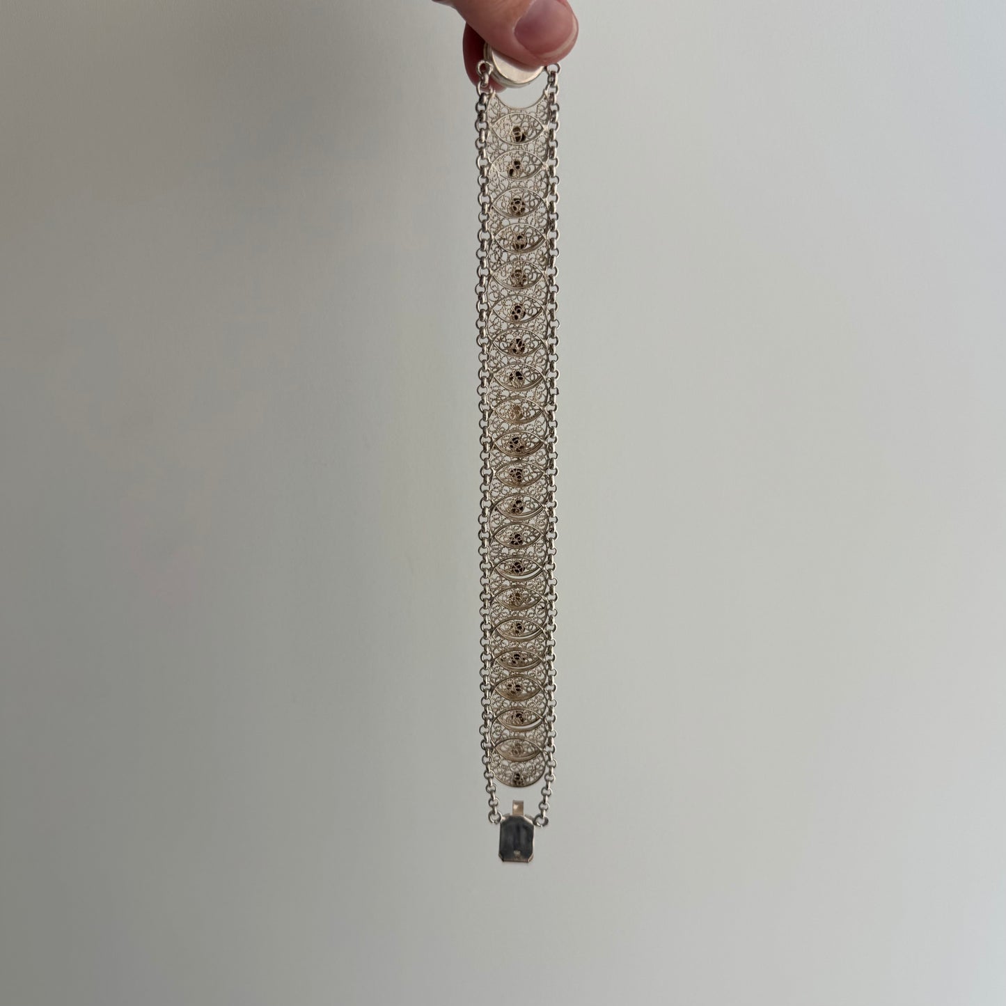 V I N T A G E // many many moons / eastern European 835 silver crescent moon filigree link flat chain bracelet / 7.75", 25g