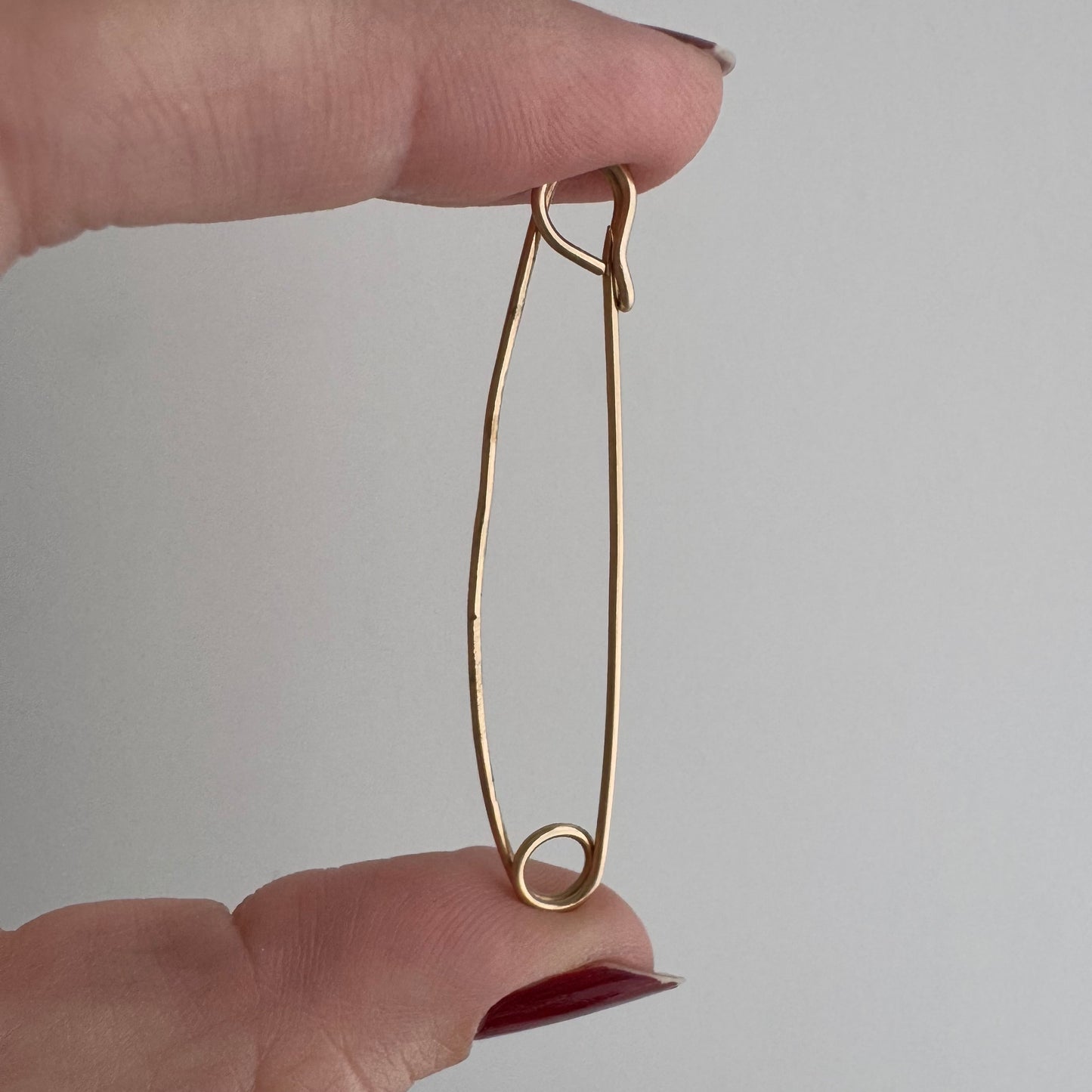 V I N T A G E // keep it together / 14k yellow gold 2" safety pin / connector clasp charm holder extender or single earring