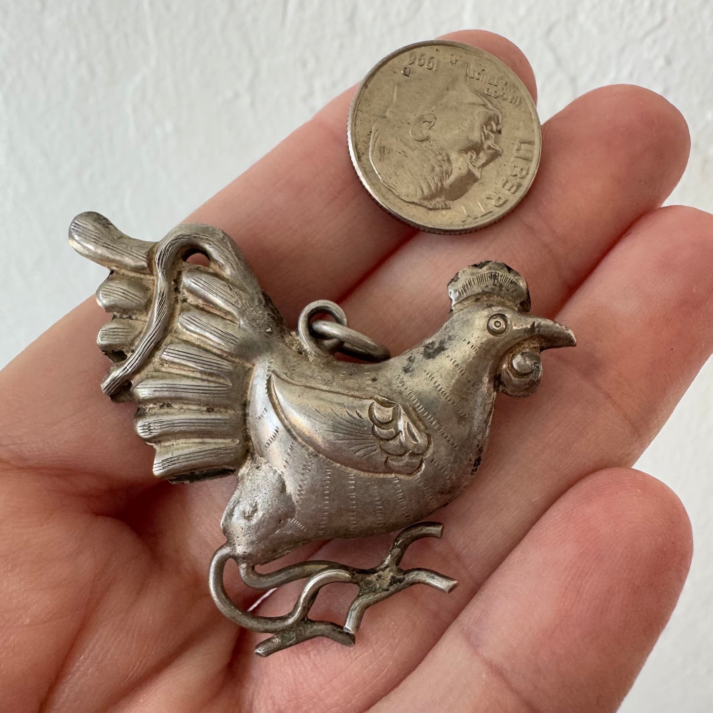 A N T I Q U E // chicken strut / Chinese silver chicken amulet / a pendant