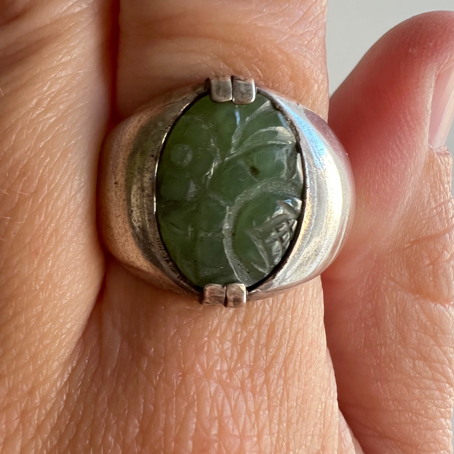 V I N T A G E // they were sweet and bold / sterling silver and carved jade signet ring / size 11.25