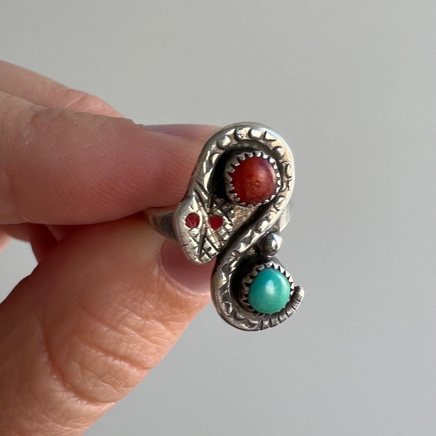 V I N T A G E // only rattler I want to touch / sterling silver Ray Nieto rattle snake ring / turquoise and coral / size 2.75
