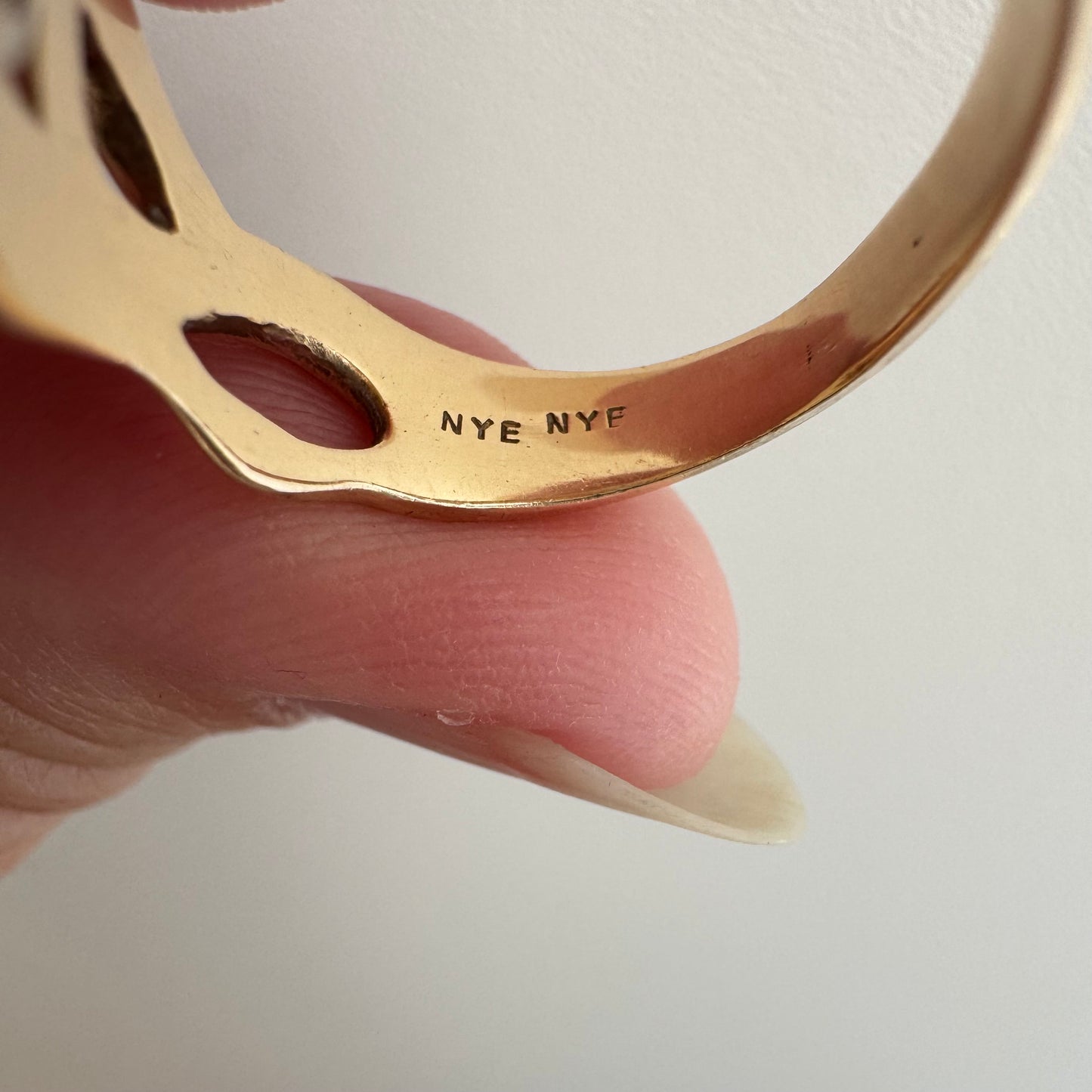 reimagined V I N T A G E // star light star bright / 14k free-form diamond solitaire ring / size ~7