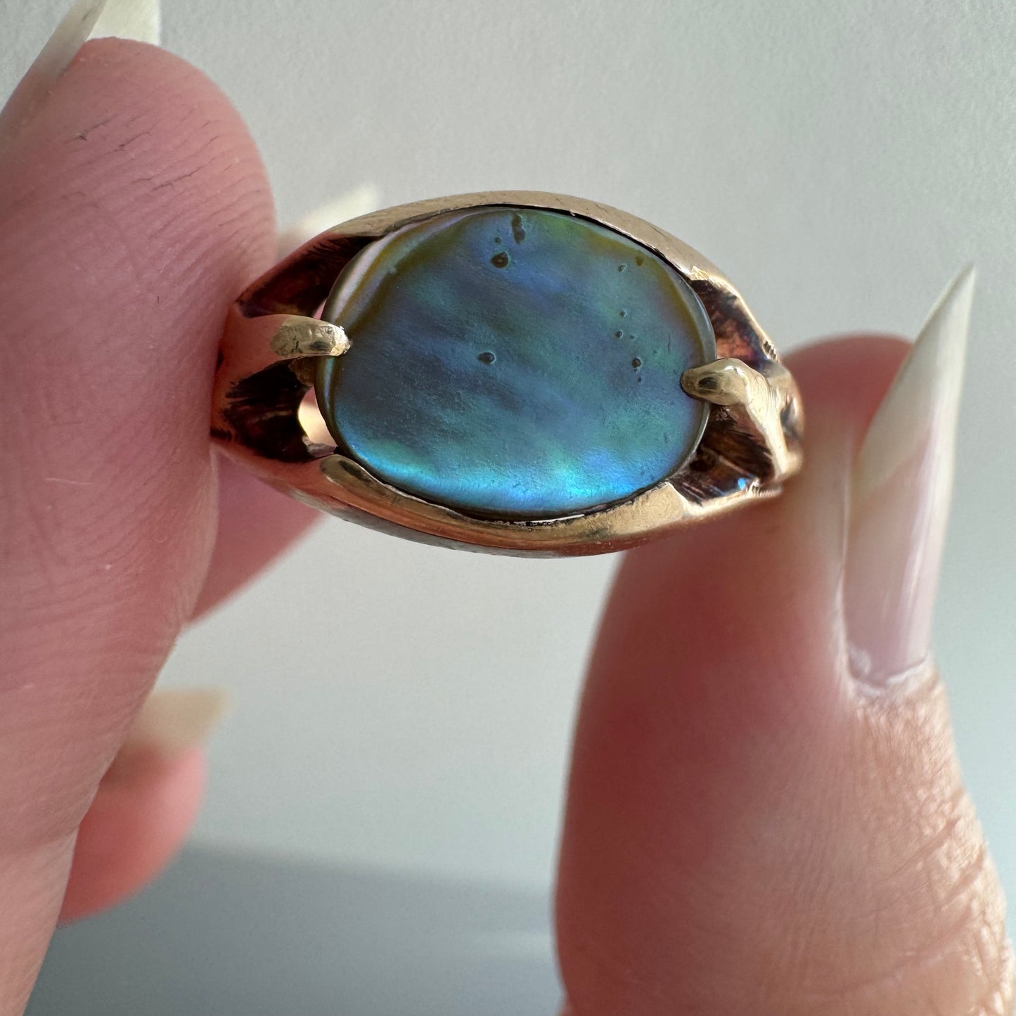 reimagined V I N T A G E // sea rainbow / 10k gold Ostby Barton abalone signet ring / size 7.25