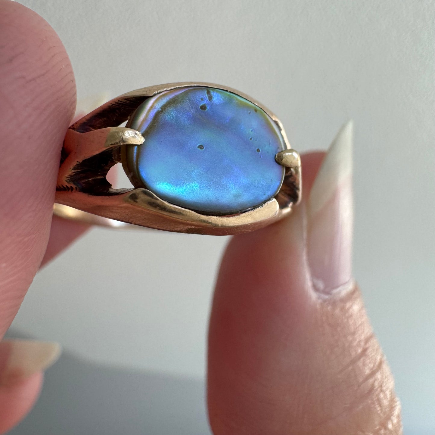 reimagined V I N T A G E // sea rainbow / 10k gold Ostby Barton abalone signet ring / size 7.25
