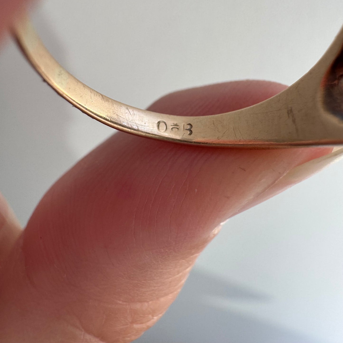 reimagined V I N T A G E // sea rainbow / 10k gold Ostby Barton abalone signet ring / size 7.25