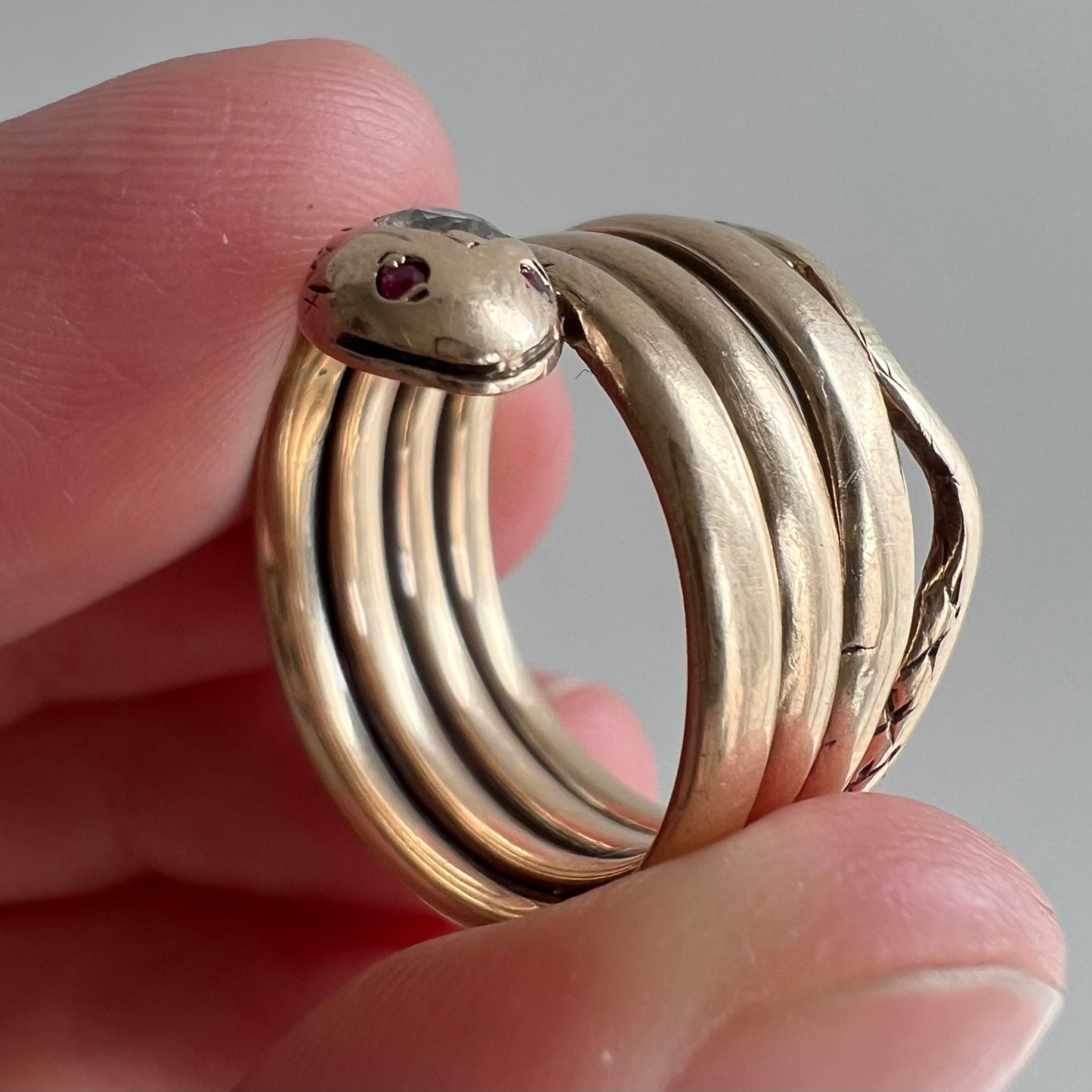 A N T I Q U E // wrap around friend / 10k rosy yellow gold snake ring / size 5.75-6