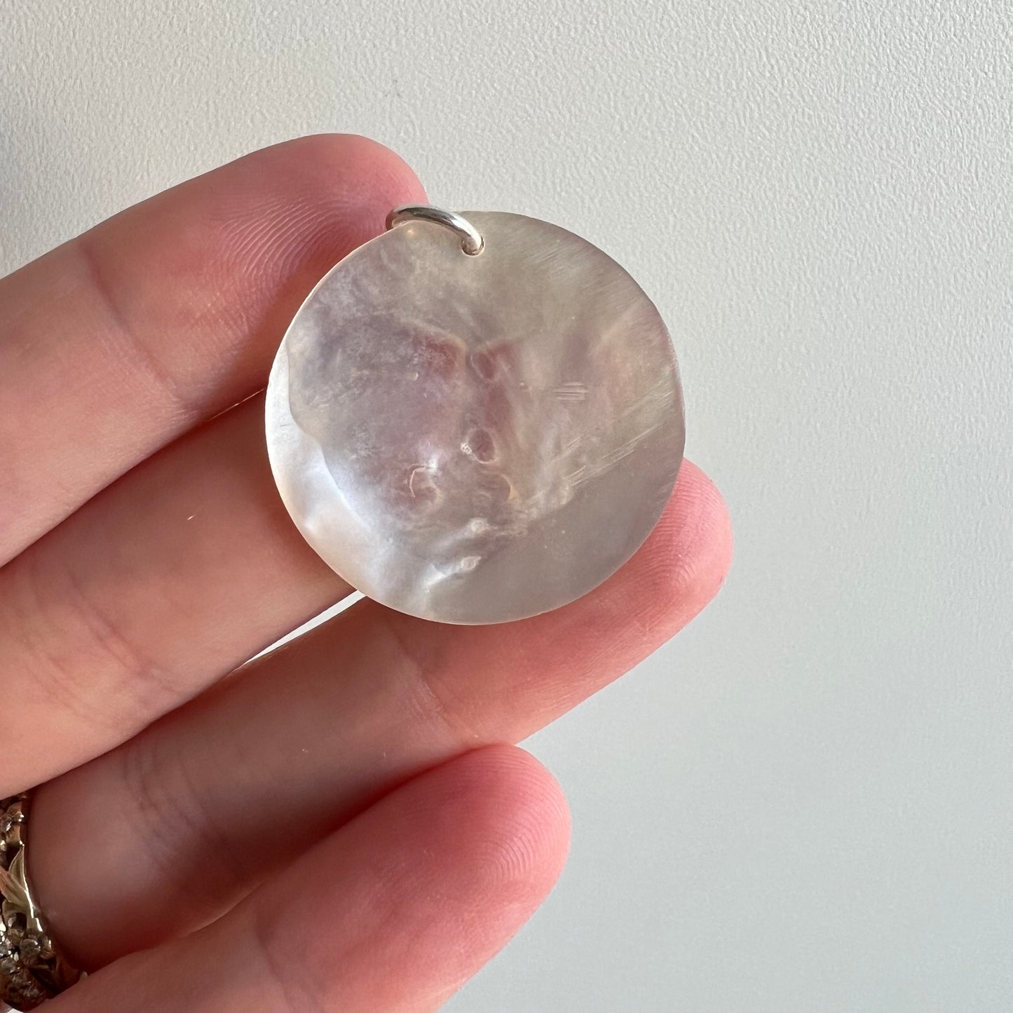 V I N T A G E // 1970s moon / carved mother of pearl moon pendant