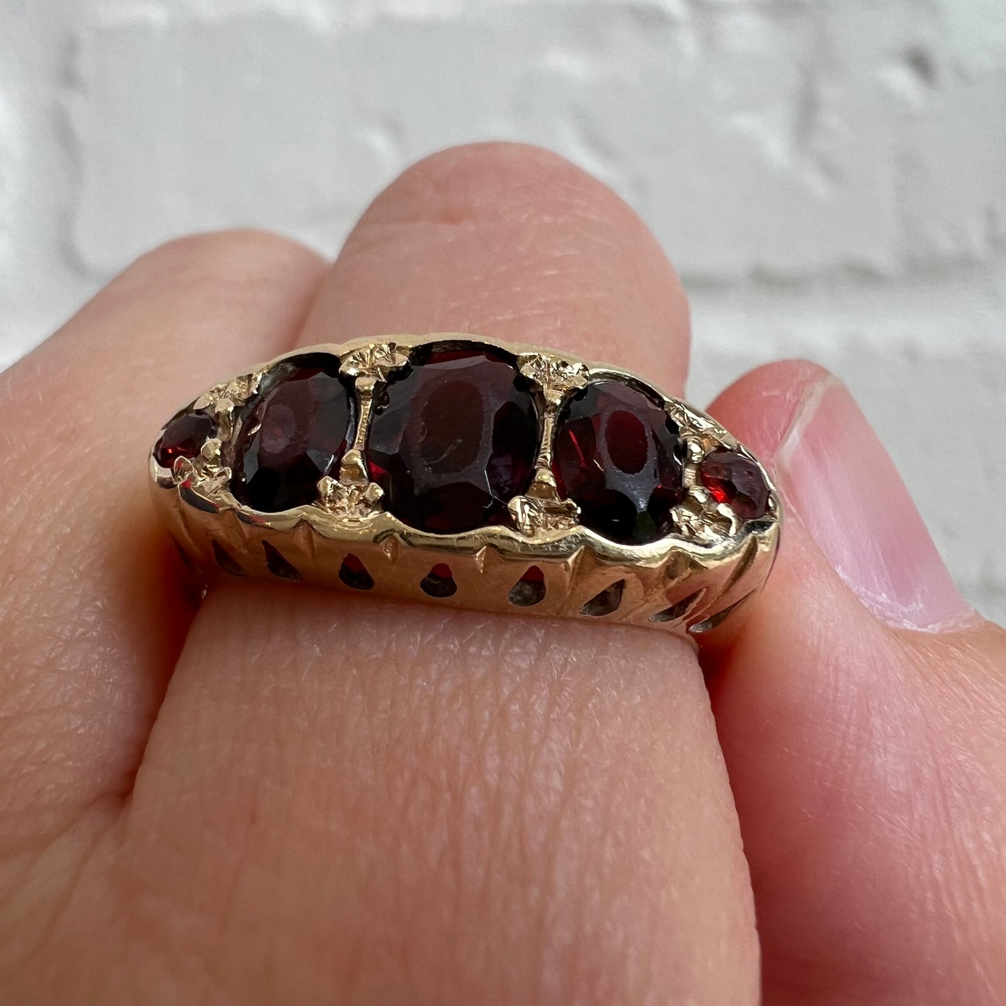 V I N T A G E // burgundy bliss / 9k and garnet 5 stone boat ring / victorian style / size 9.25