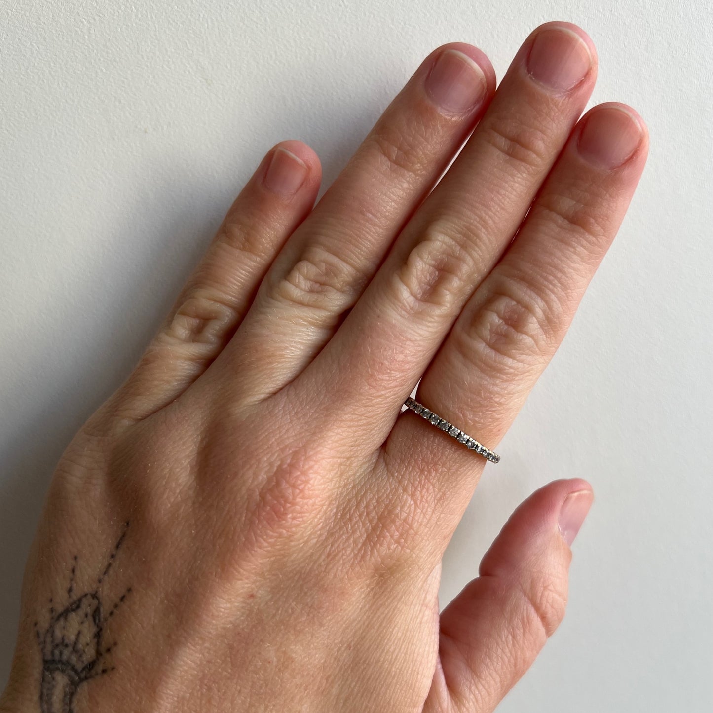 V I N T A G E // everyday sparkle / 10k yellow gold and diamond half eternity band / size 5