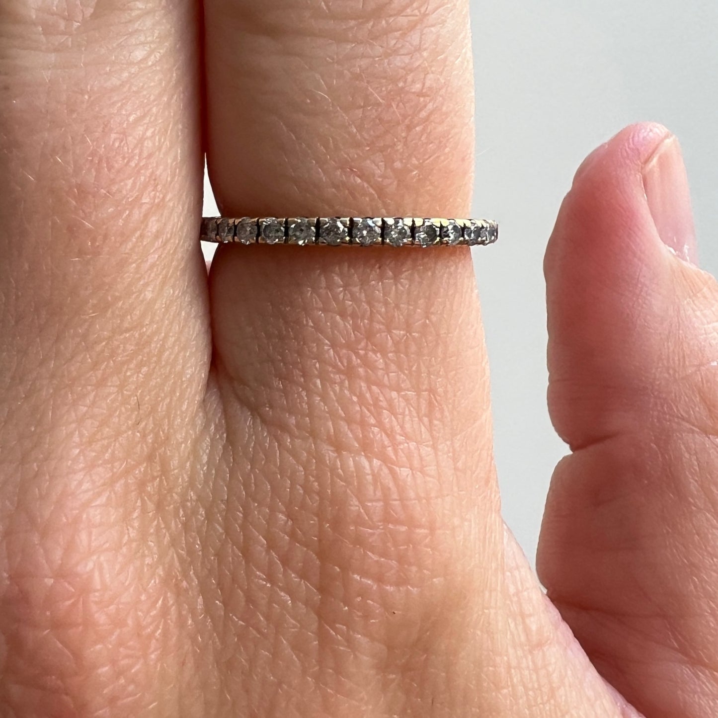 V I N T A G E // everyday sparkle / 10k yellow gold and diamond half eternity band / size 5