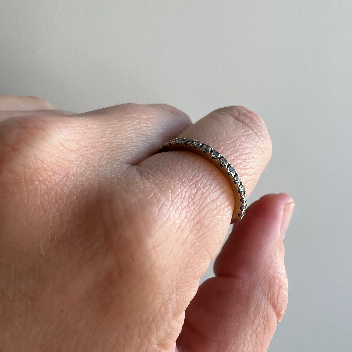 V I N T A G E // everyday sparkle / 10k yellow gold and diamond half eternity band / size 5