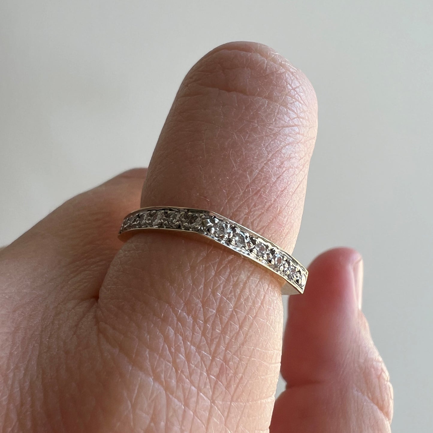 V I N T A G E // shape play / 14k yellow and white gold band with diamonds / size 5.75